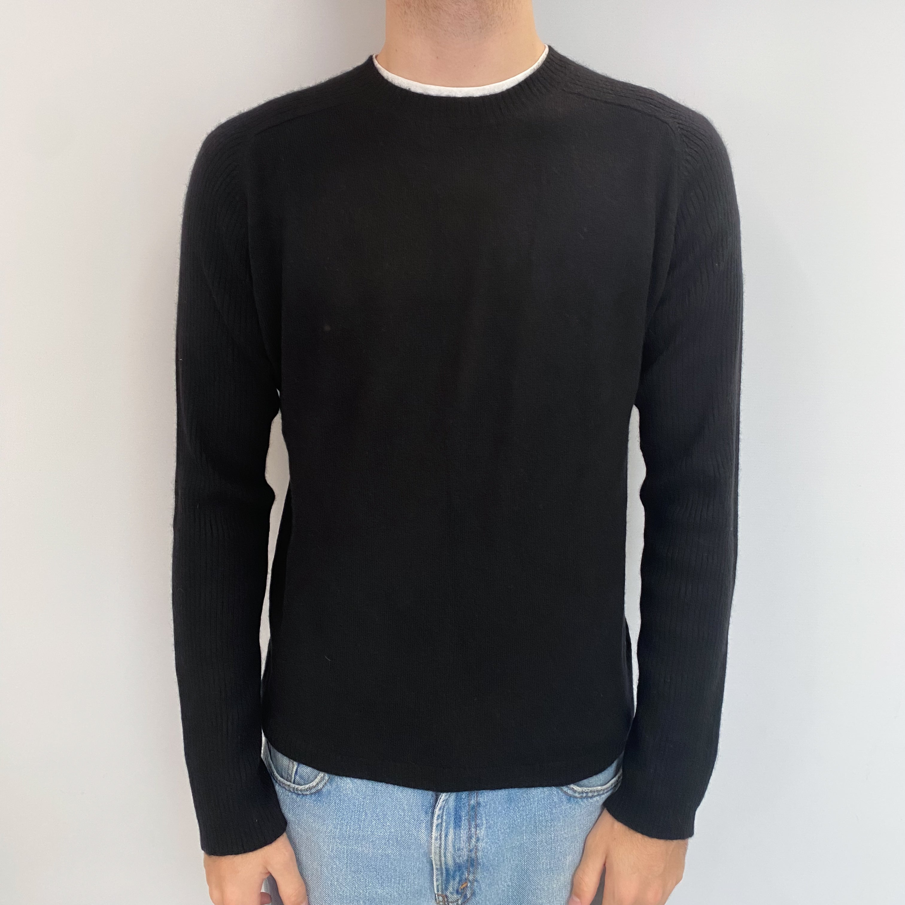 Men's Black Cashmere Crew Neck Jumper Medium