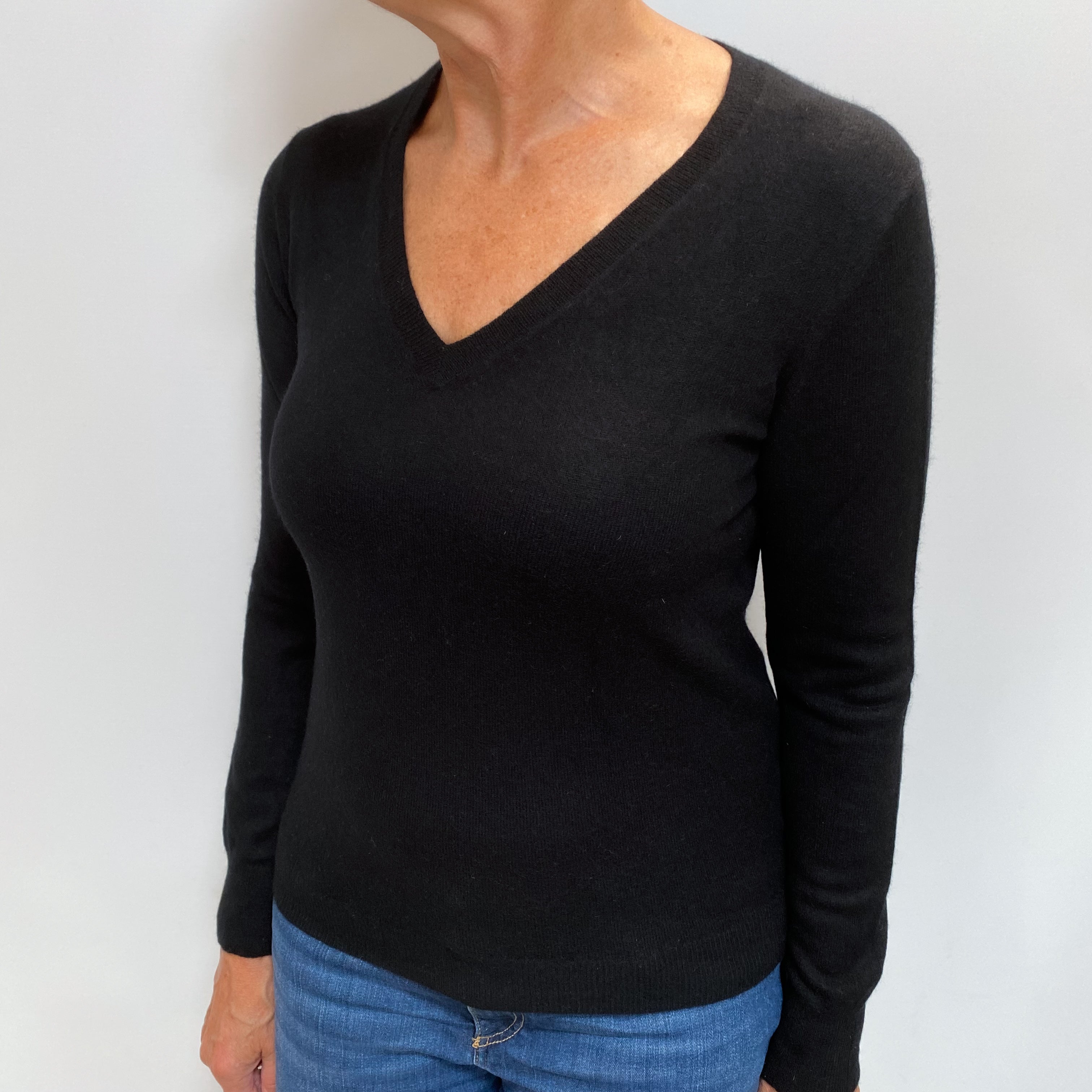 Black Cashmere V Neck Jumper Medium