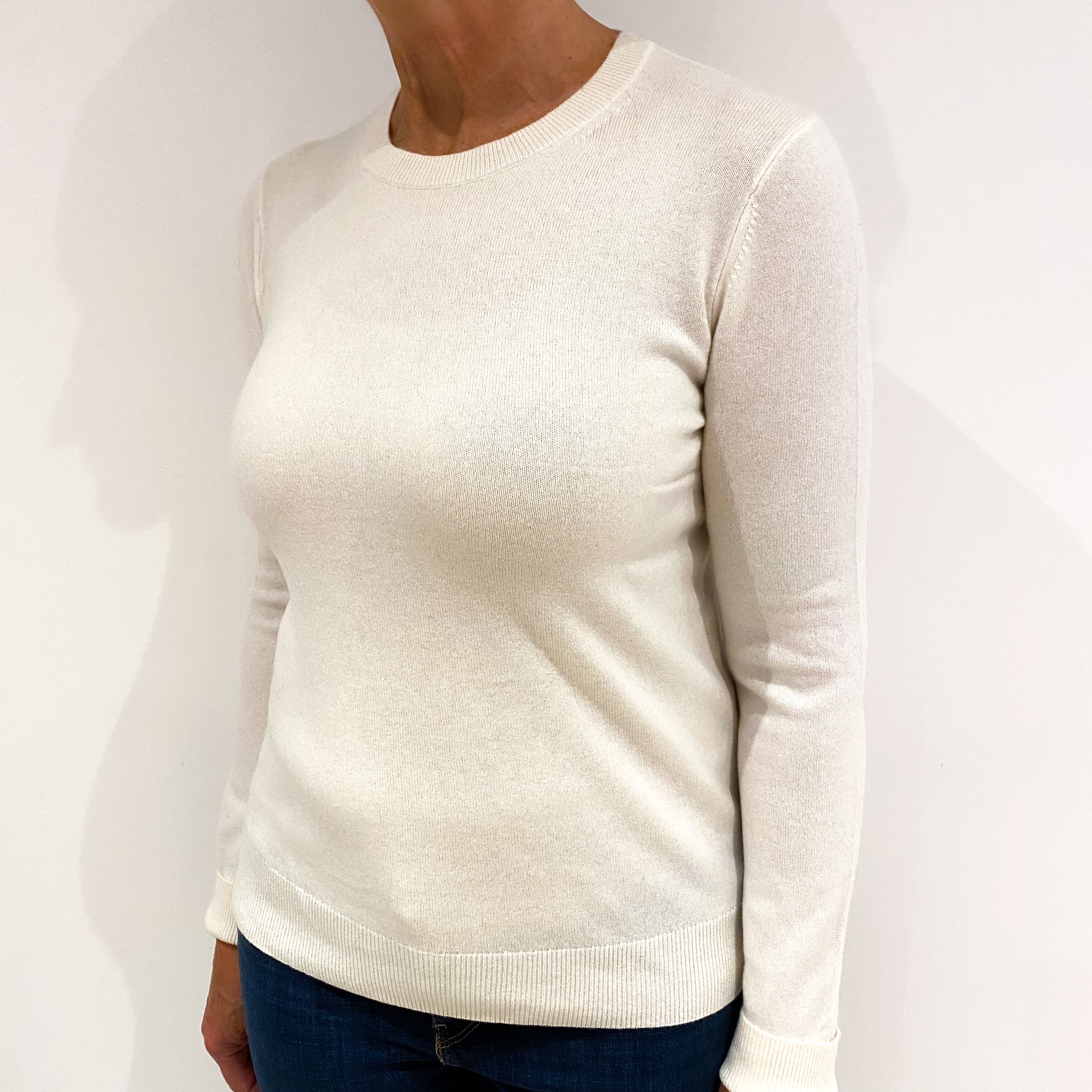 Winter White Cashmere Crew Neck Jumper Medium