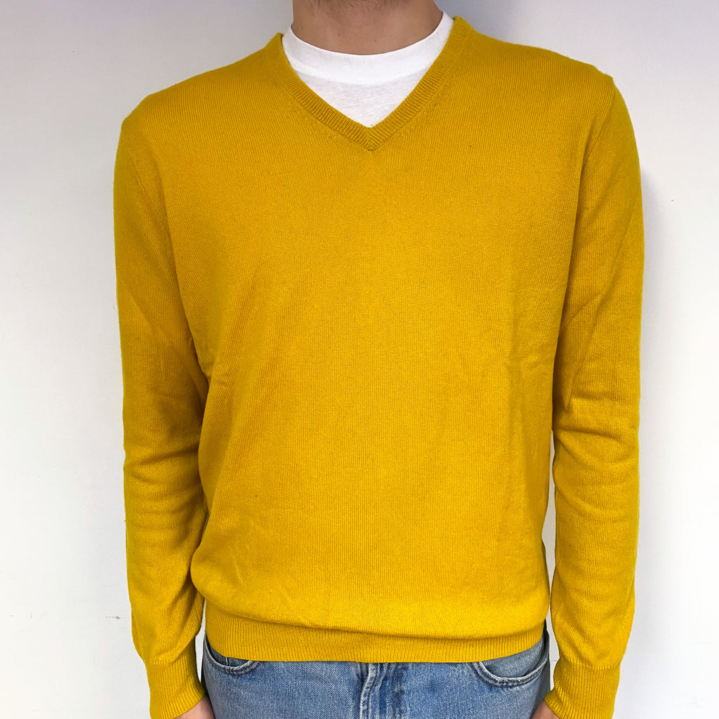 Yellow cashmere hot sale sweater mens