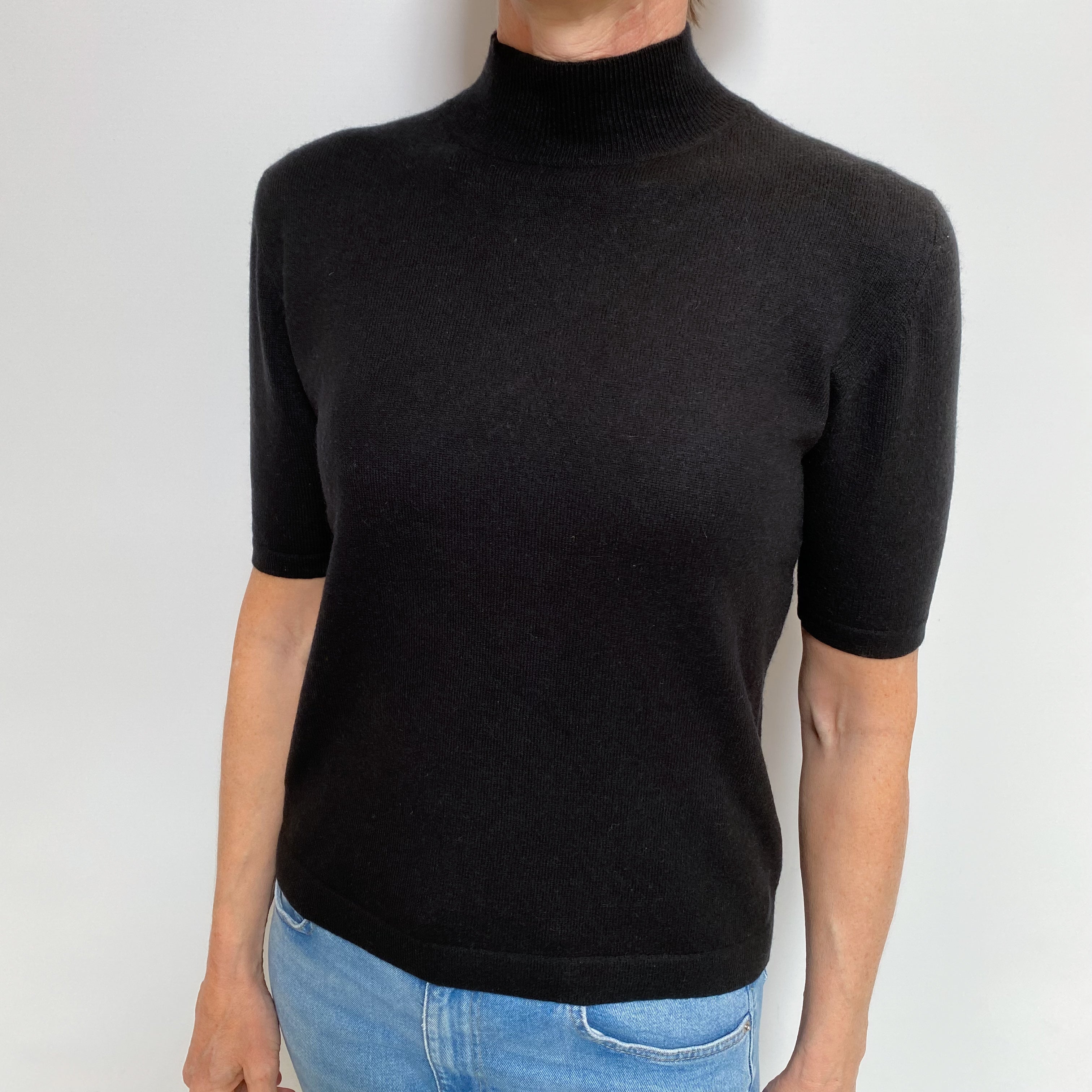 Black Cashmere Turtle Neck Short Sleeved Jumper Small