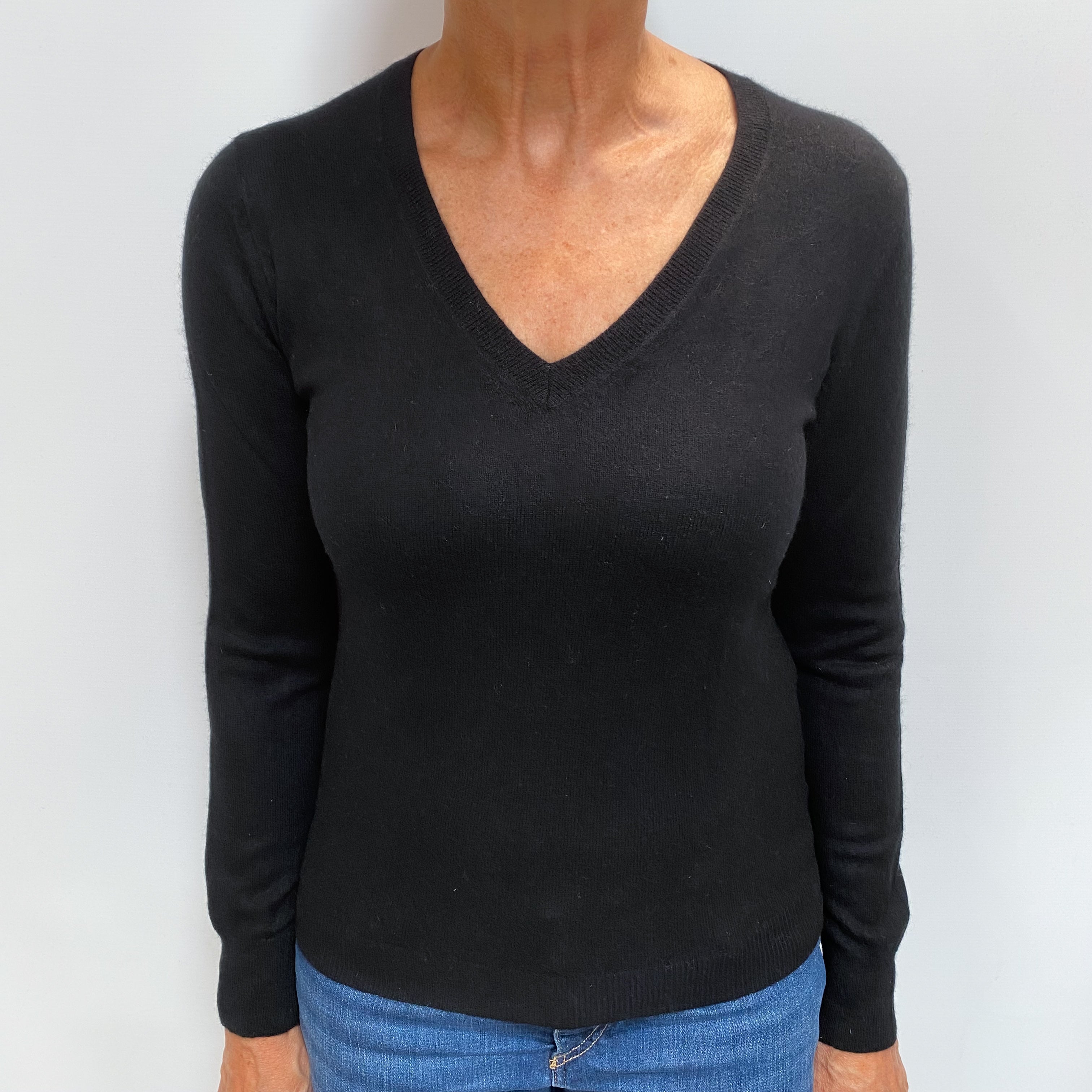 Black Cashmere V Neck Jumper Medium