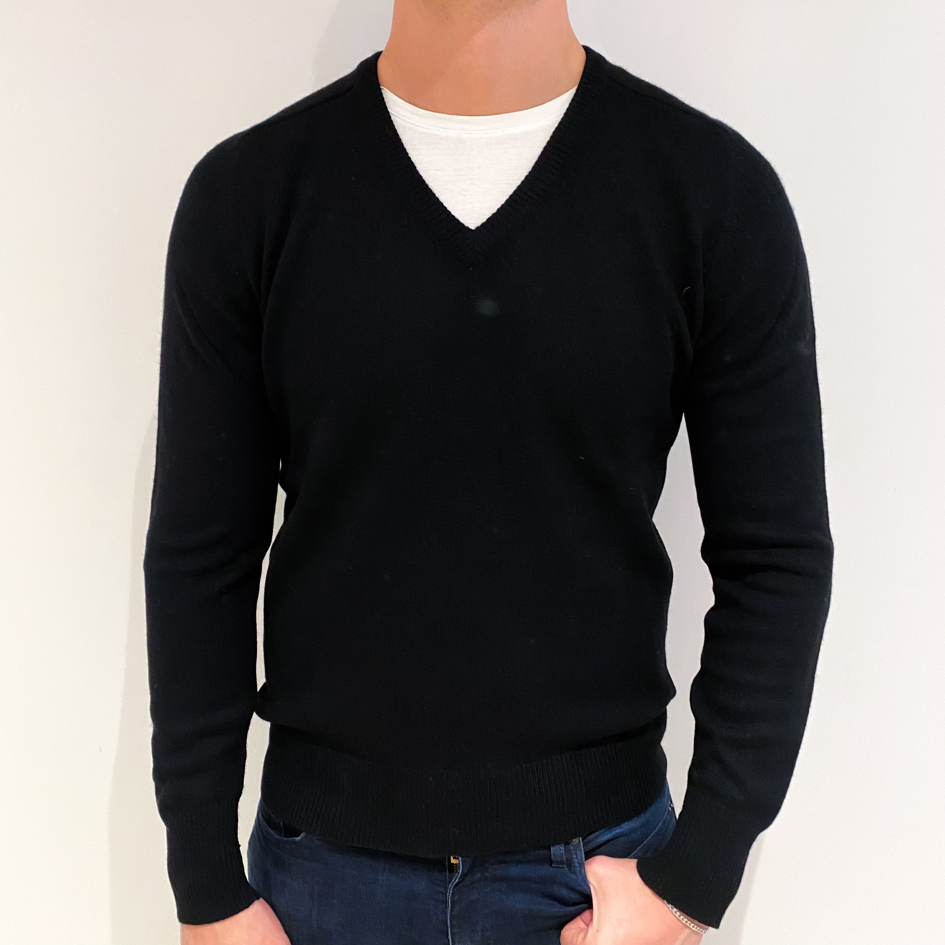 Men's Vintage Black Cashmere V Neck Jumper XL