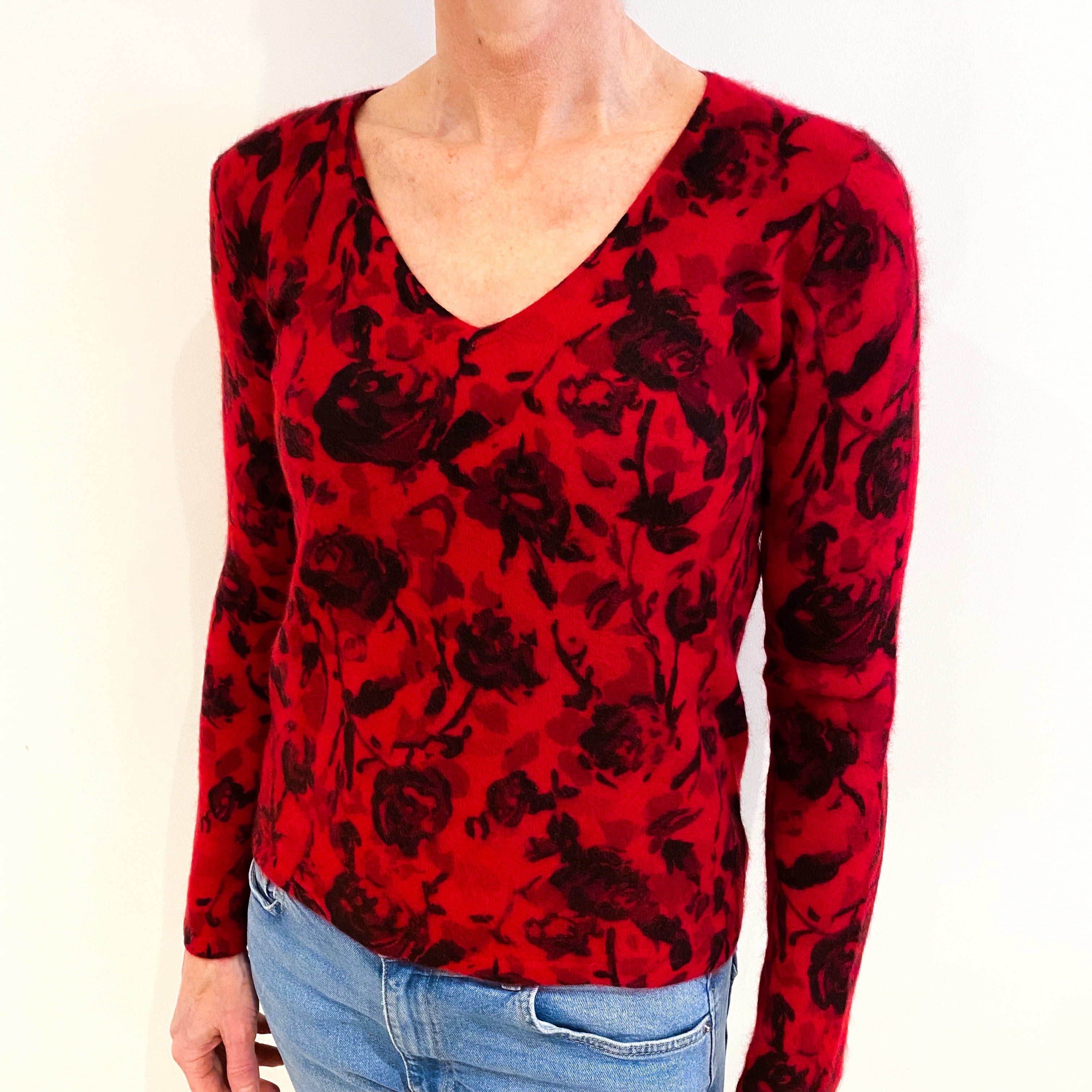 Red And Black Floral Cashmere V Neck Jumper Small