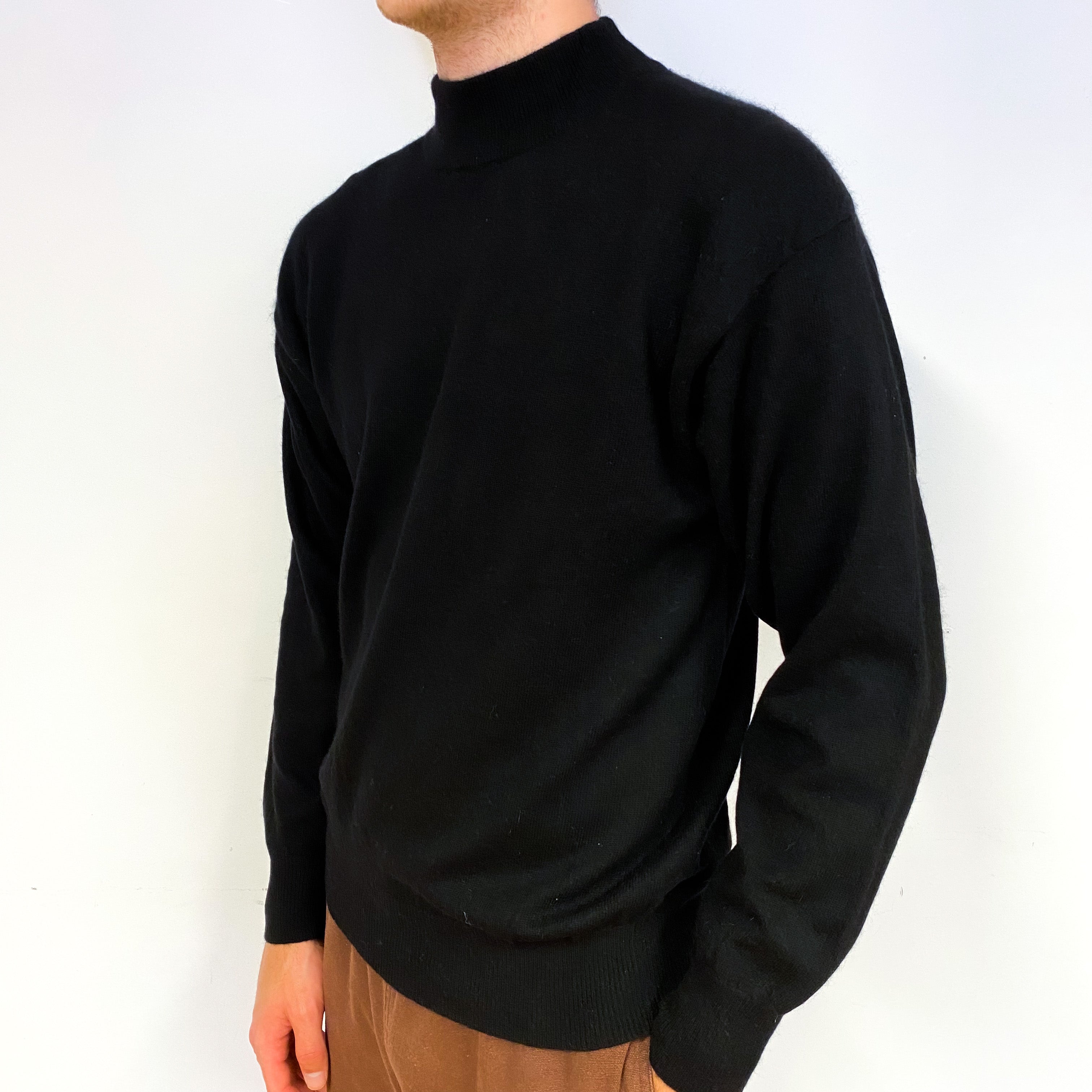 Men's Black Cashmere Turtle Neck Jumper Large