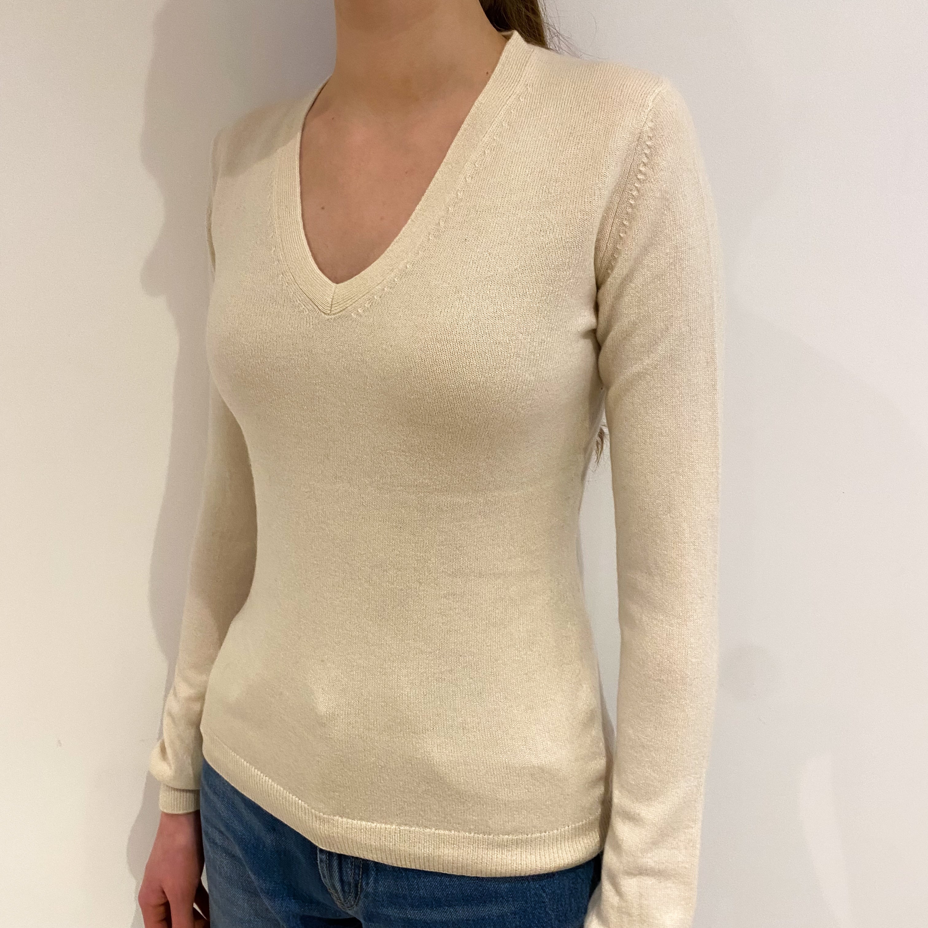 Ivory Cashmere V Neck Jumper Extra Small