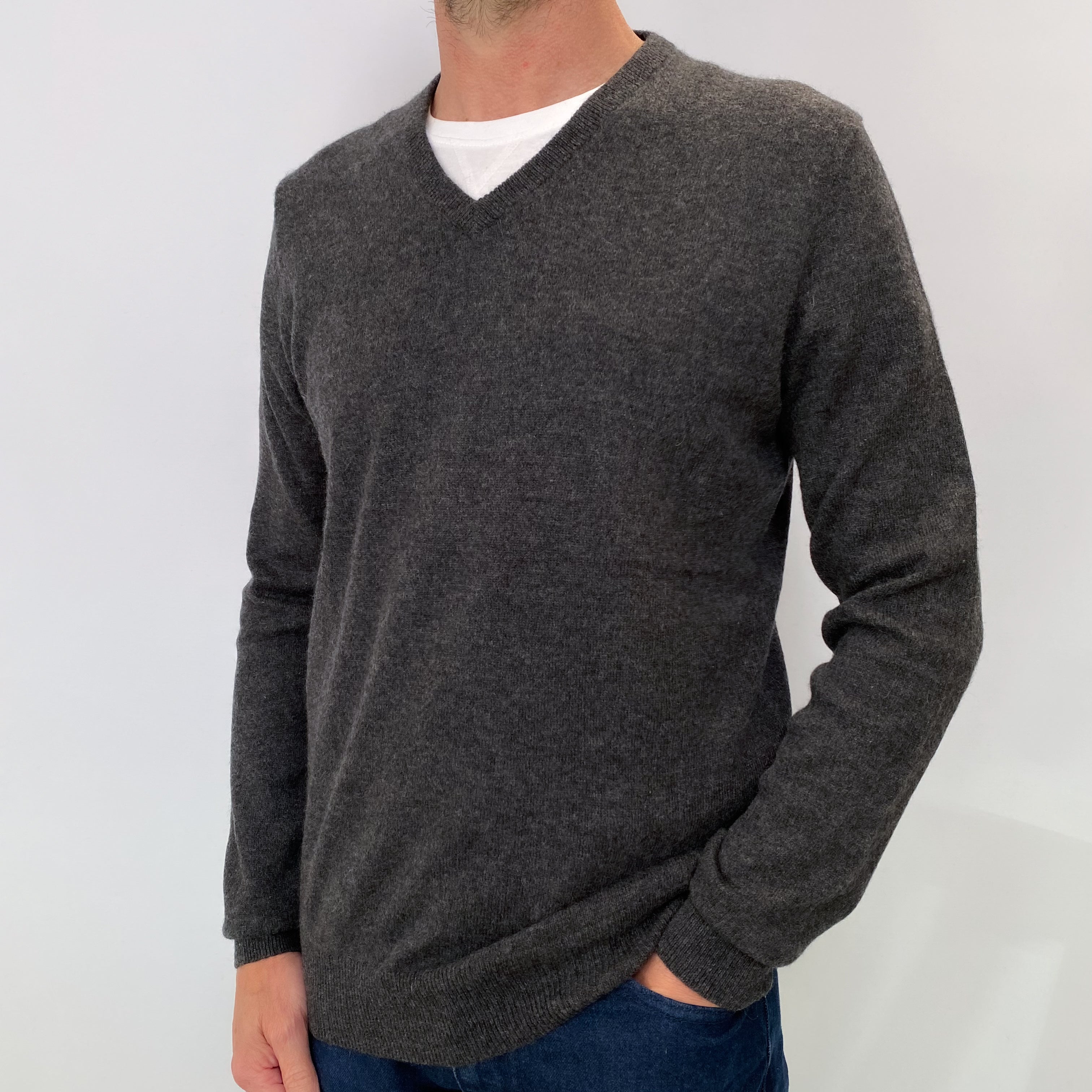 Slate Grey Men's Cashmere V Neck Jumper Small