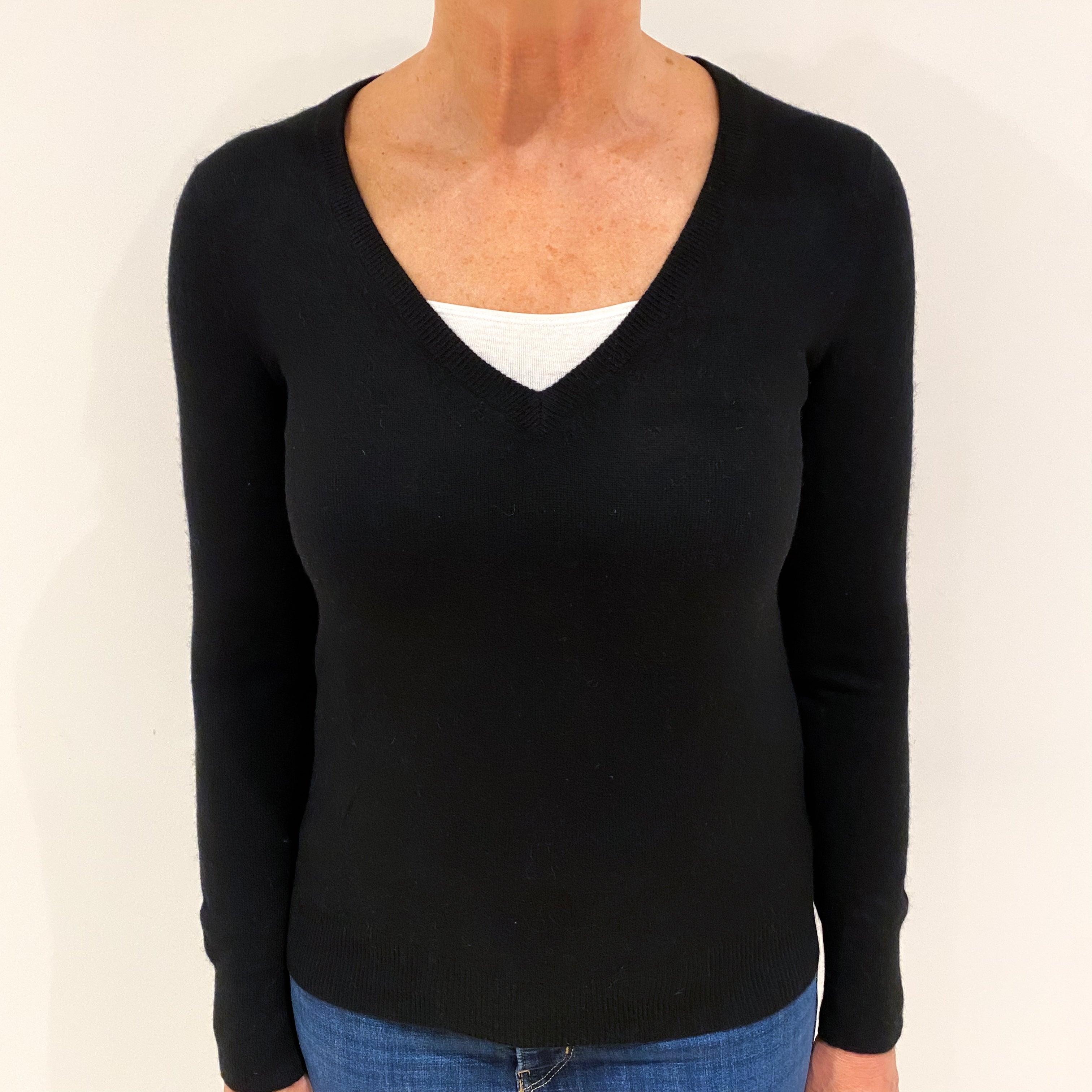 Black Cashmere V Neck Jumper Medium