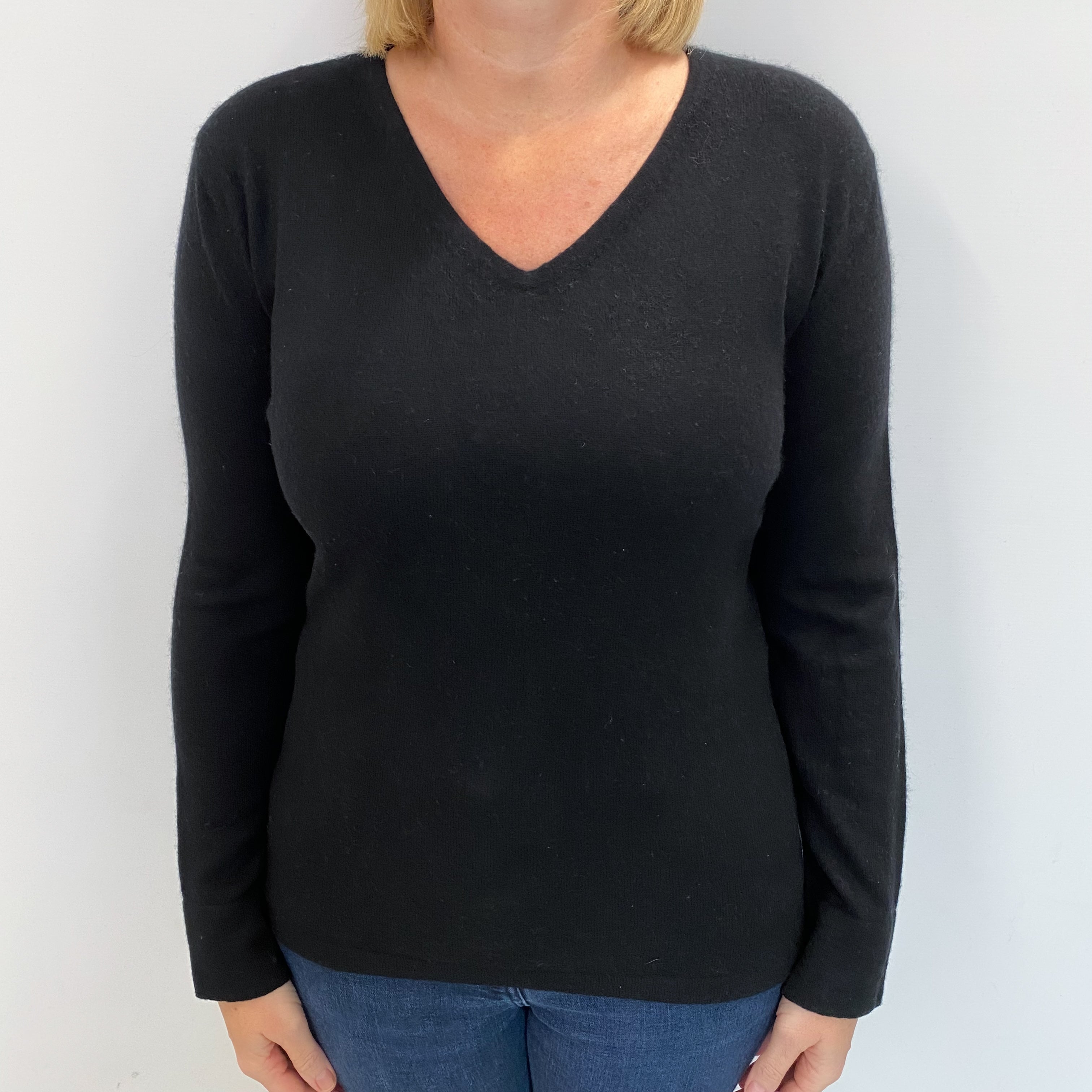 Black Cashmere V Neck Jumper Large