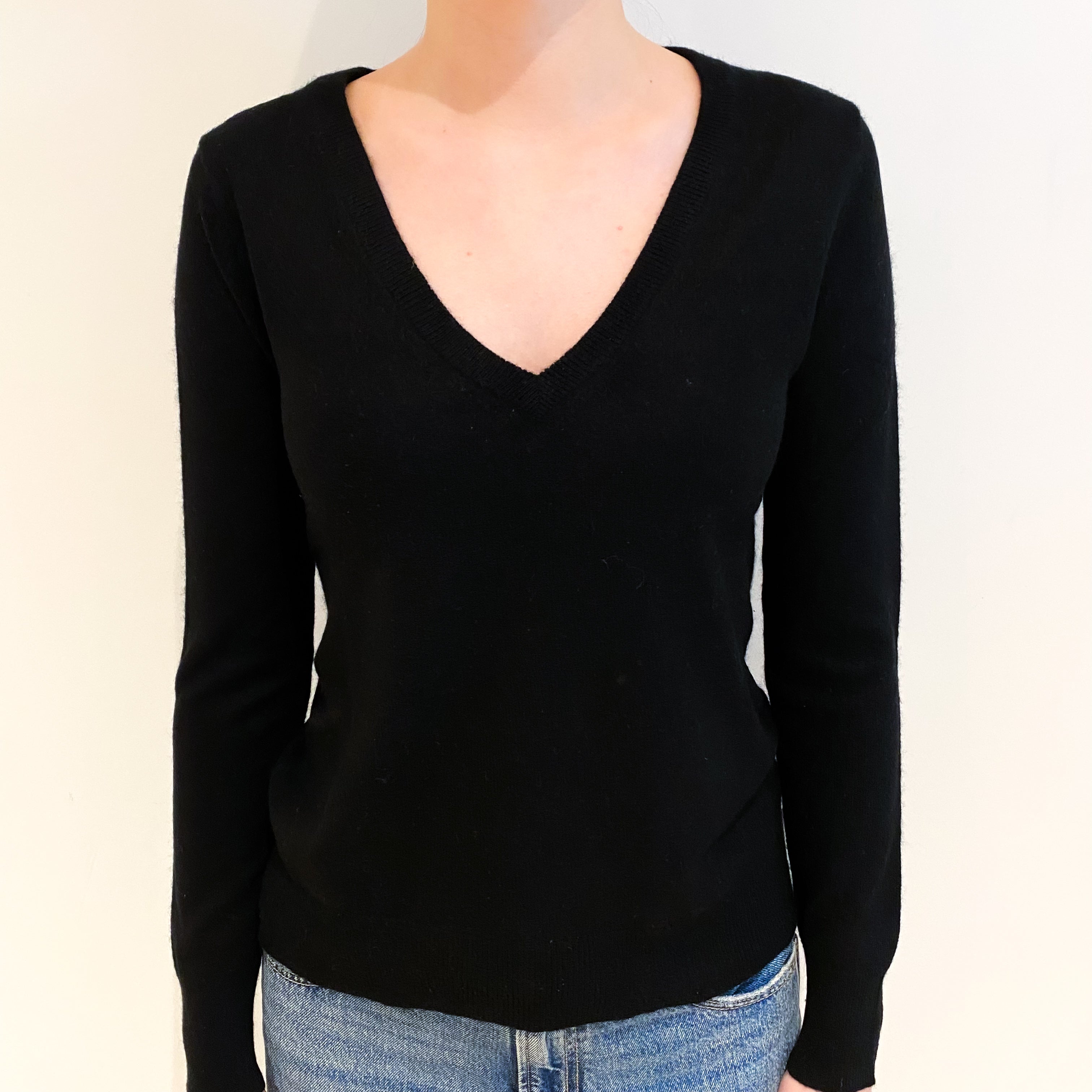 Black Cashmere V Neck Jumper Extra Small