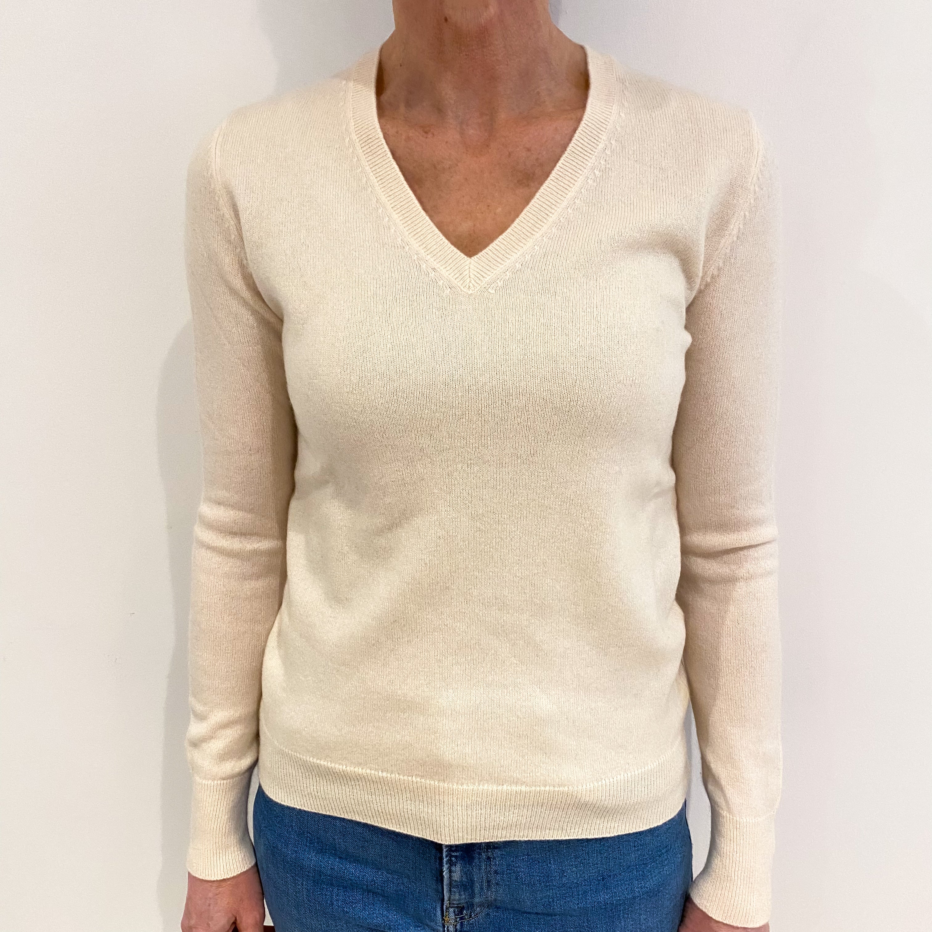 Magnolia Cream Cashmere V Neck Jumper Small