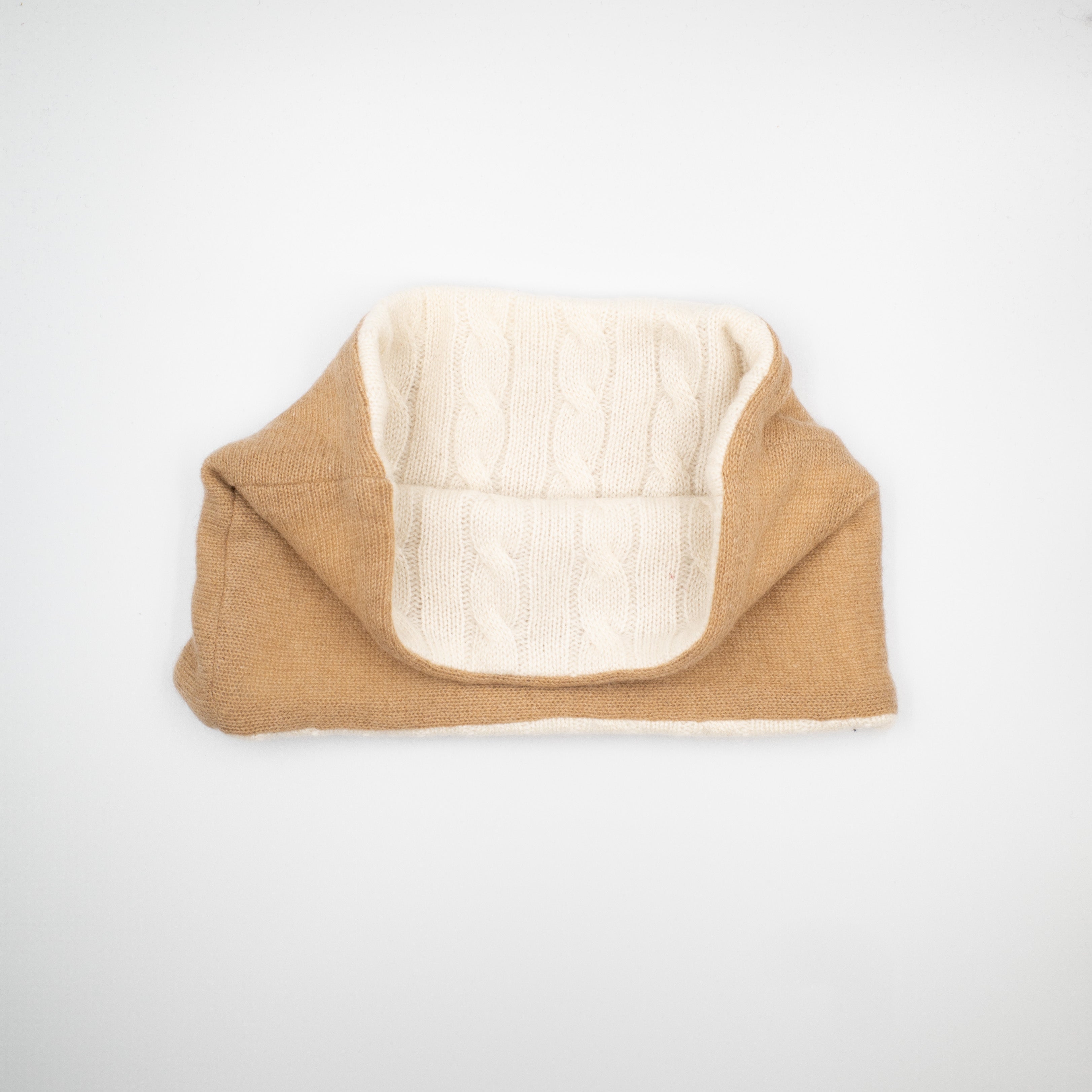 Men’s Caramel and Cream Neck Warmer