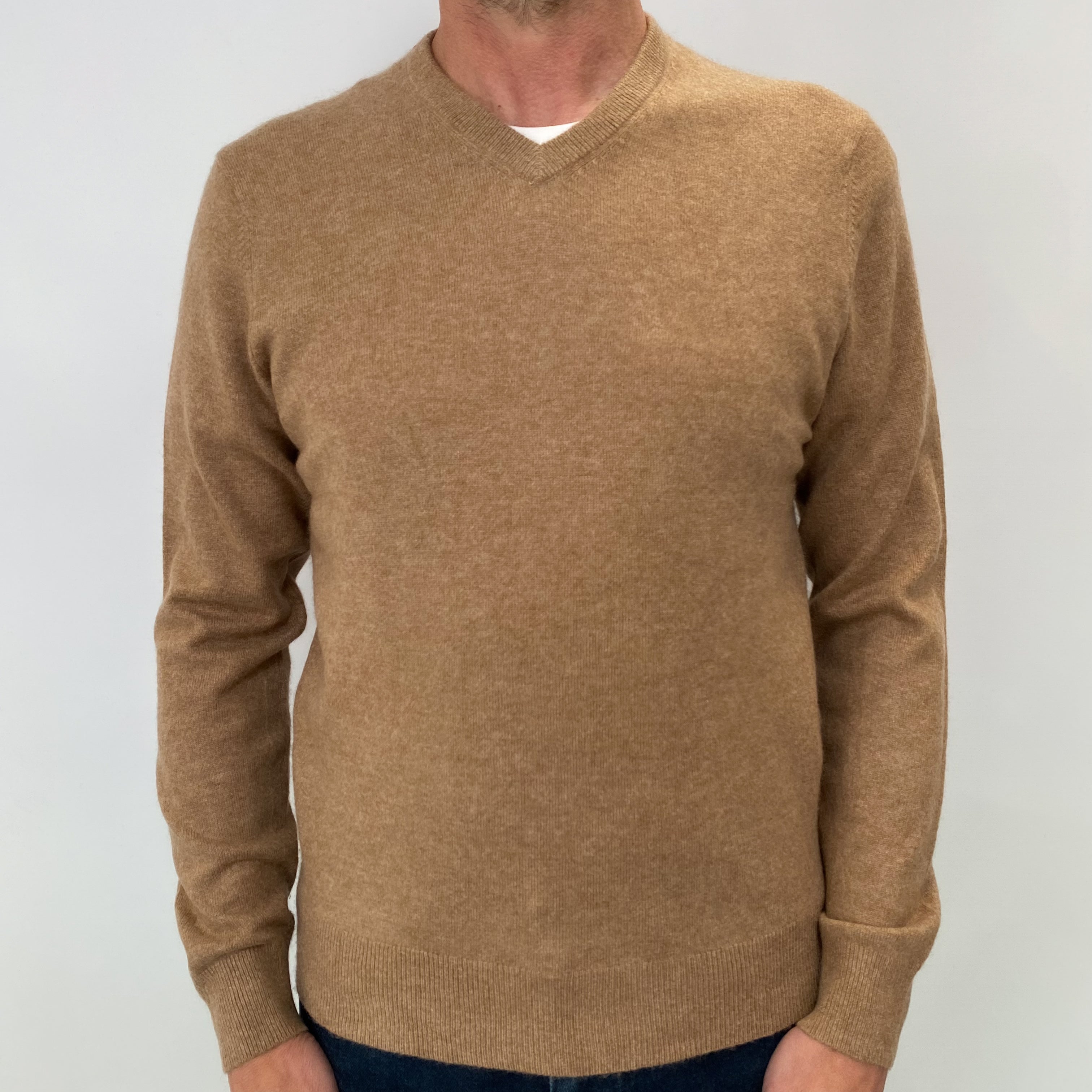 Caramel Brown Men's Cashmere V Neck Jumper Small