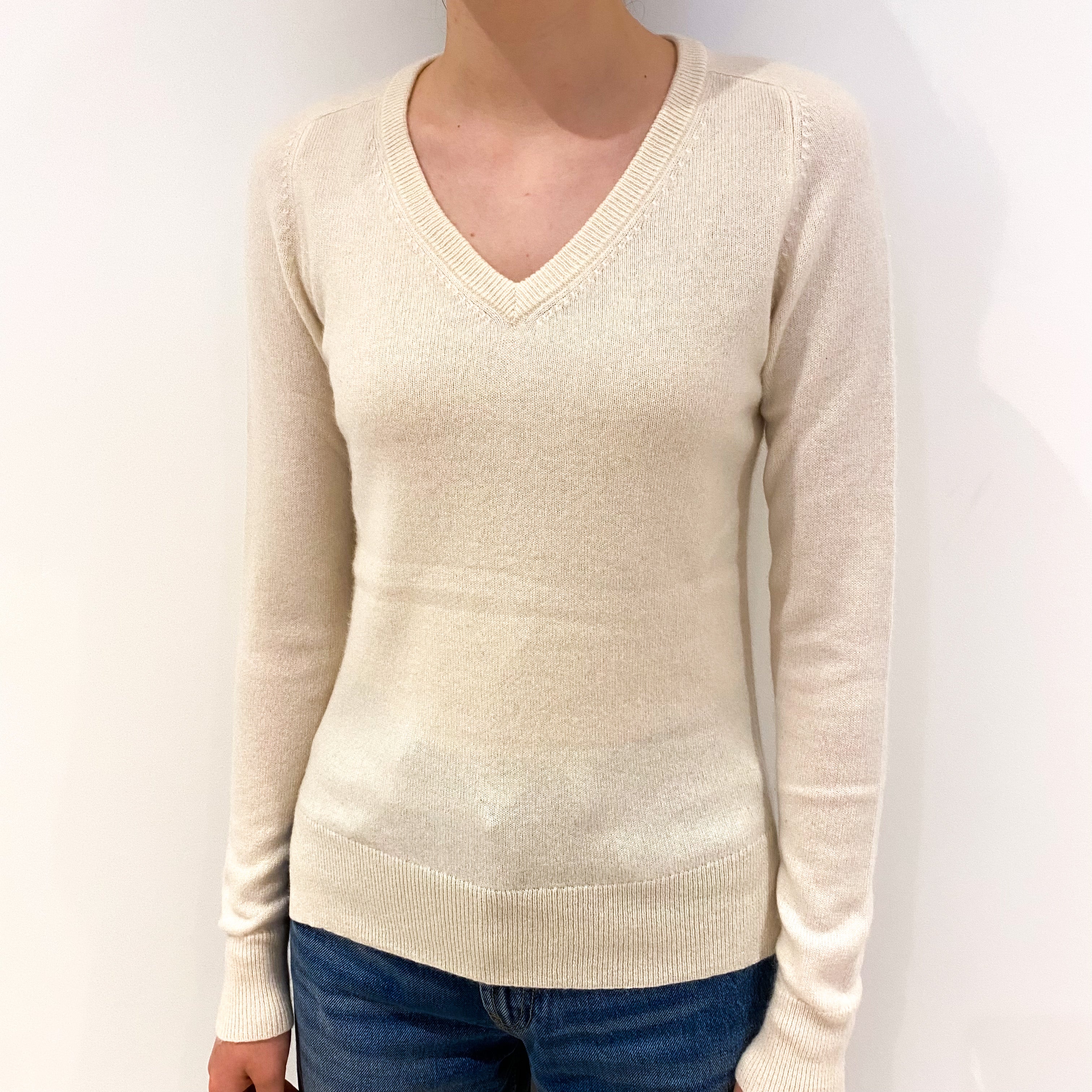 Cream Split Hem Cashmere V-Neck Jumper Extra Small