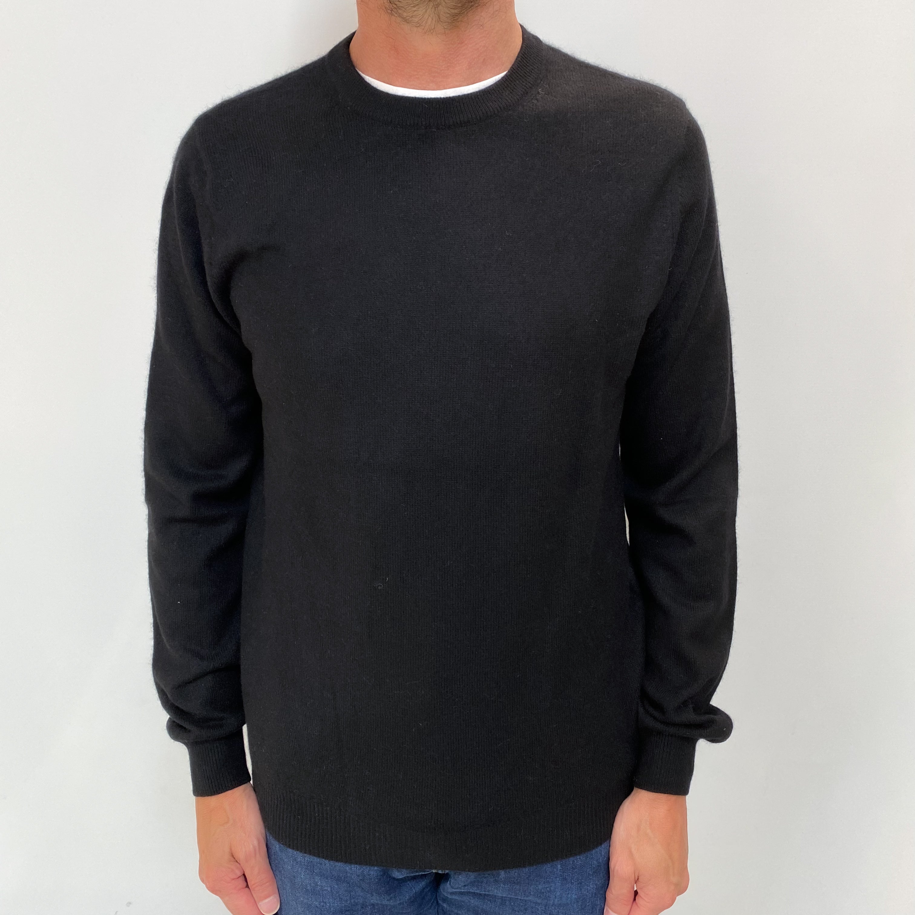 Men's Black Cashmere Crew Neck Jumper Small