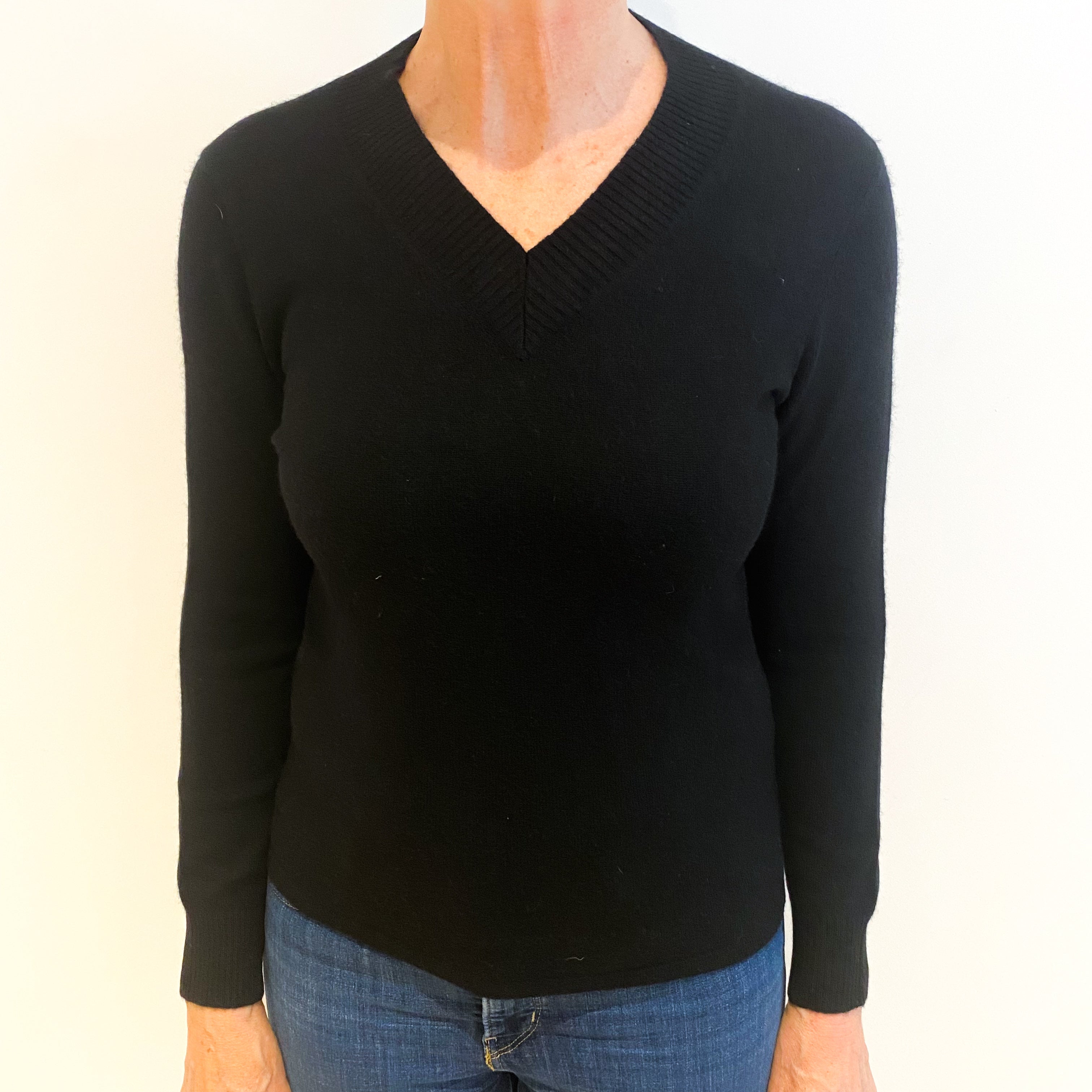 Black Cashmere V Neck Jumper Medium