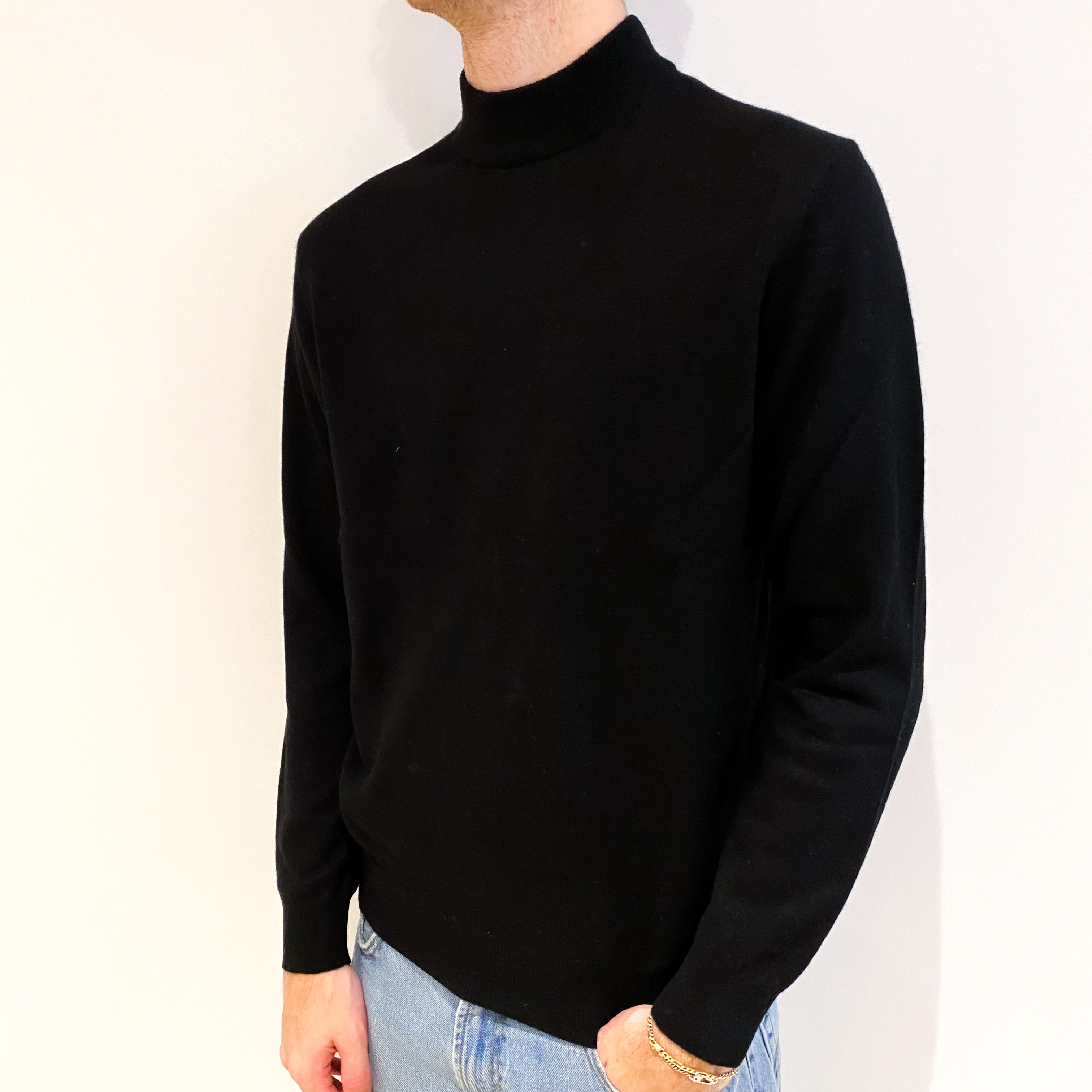 Men's Black Cashmere Turtle Neck Jumper Large