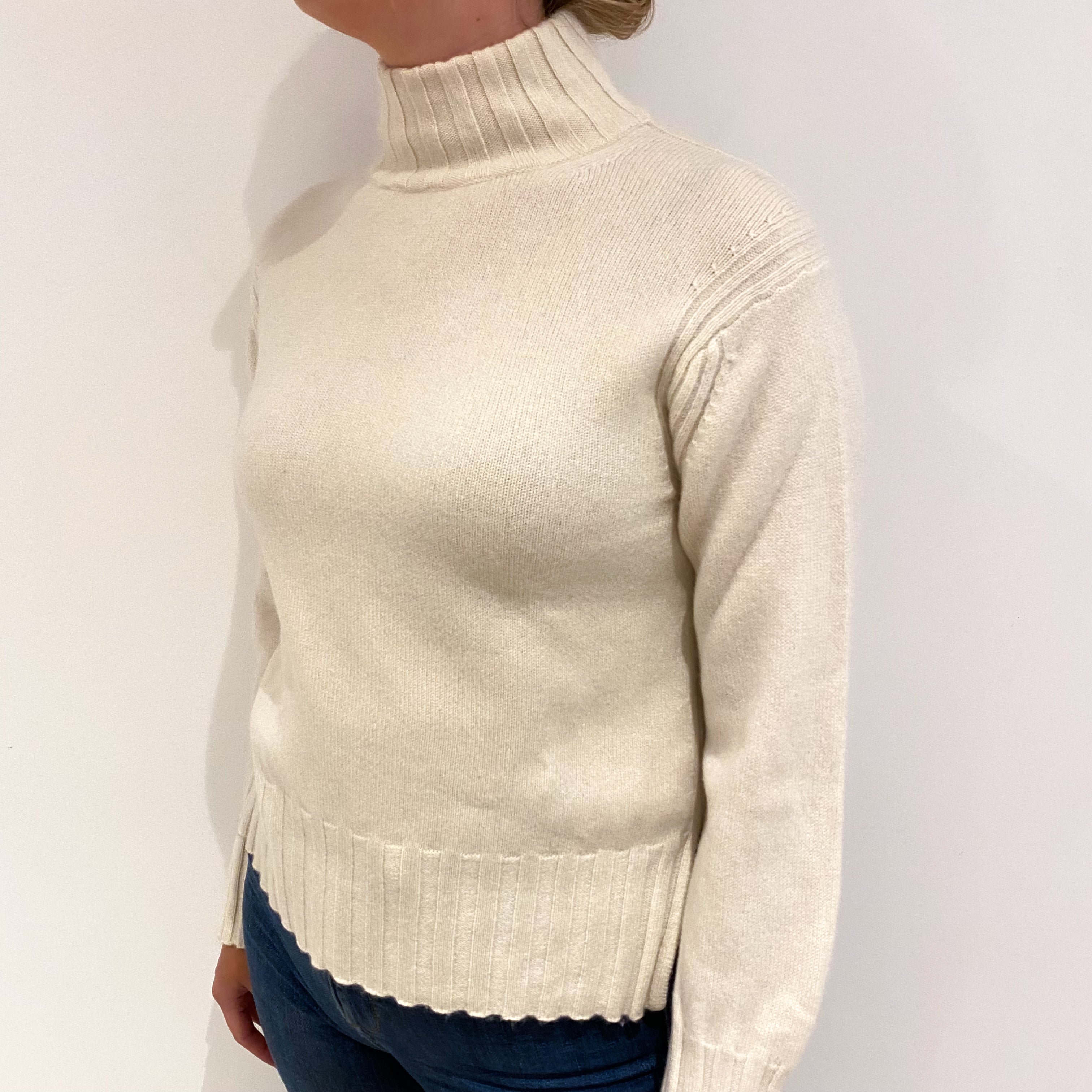 Vanilla Cream Cashmere Turtle Neck Jumper Small