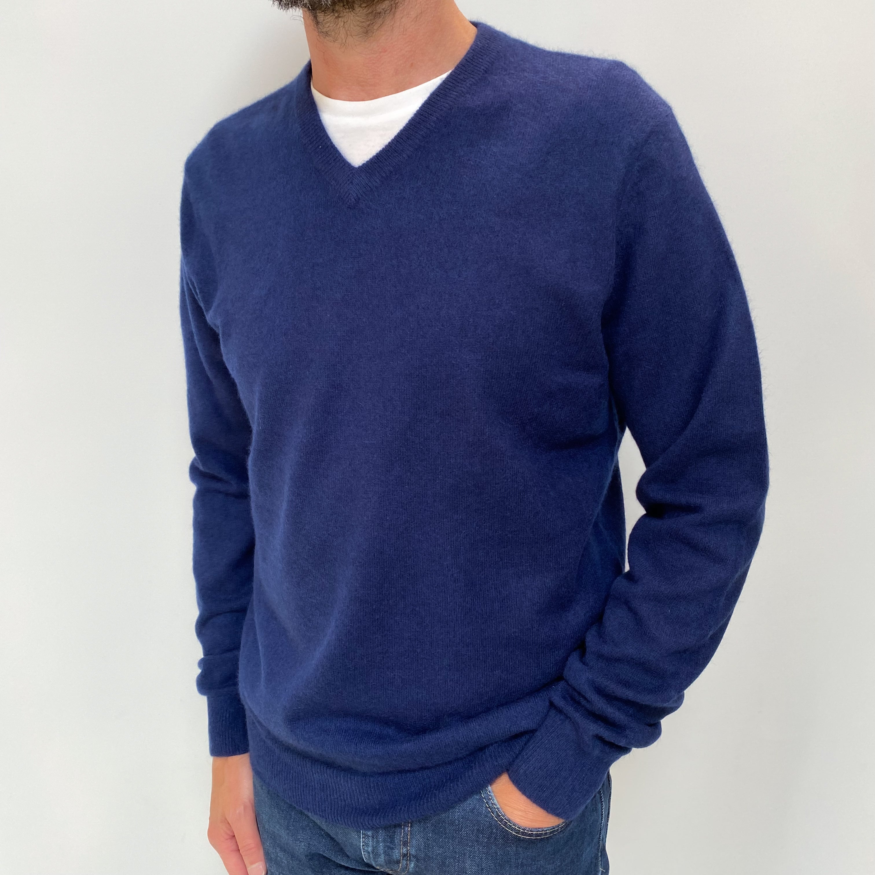 Men's Navy Blue Cashmere V Neck Jumper Small