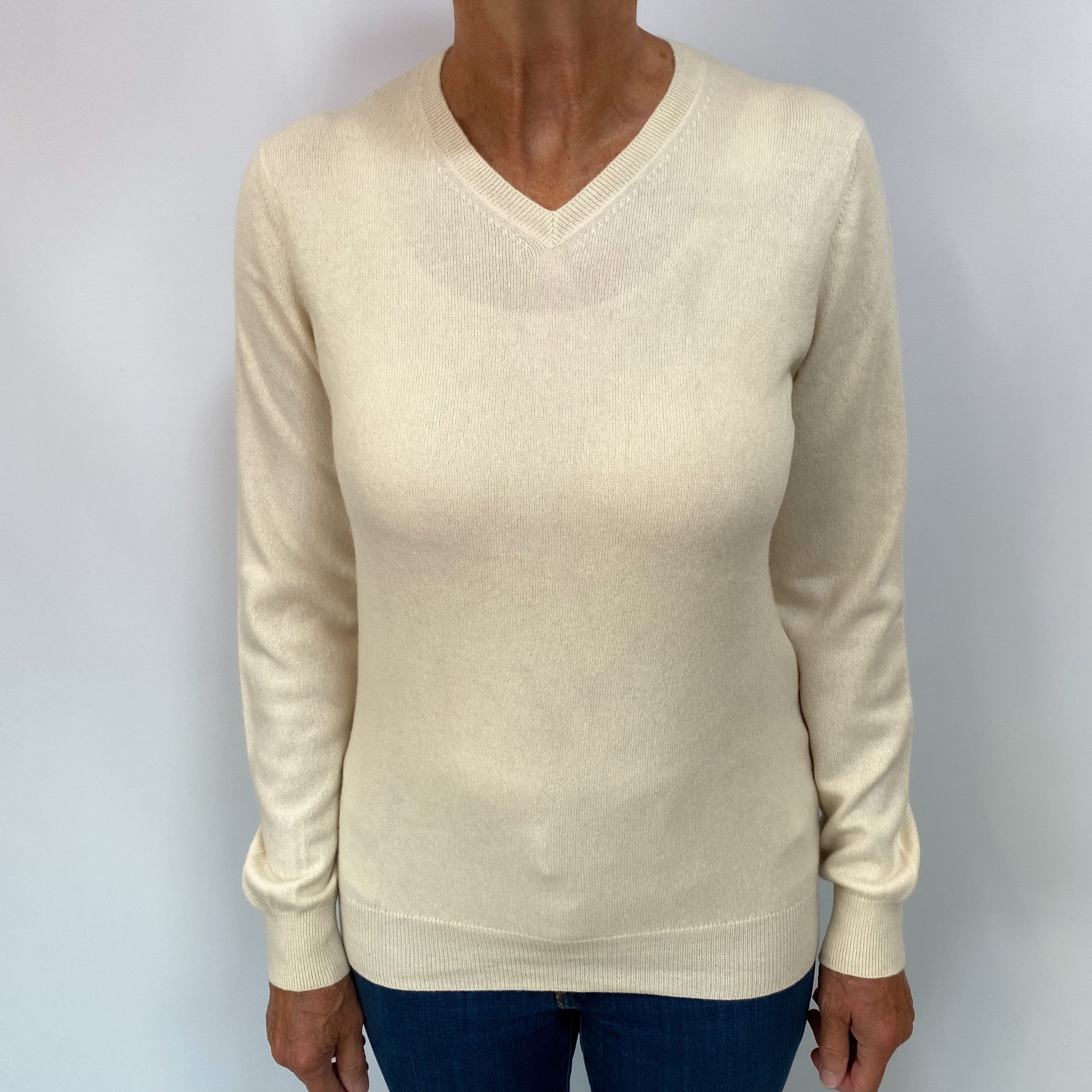 Vanilla Cream Cashmere V Neck Jumper Medium