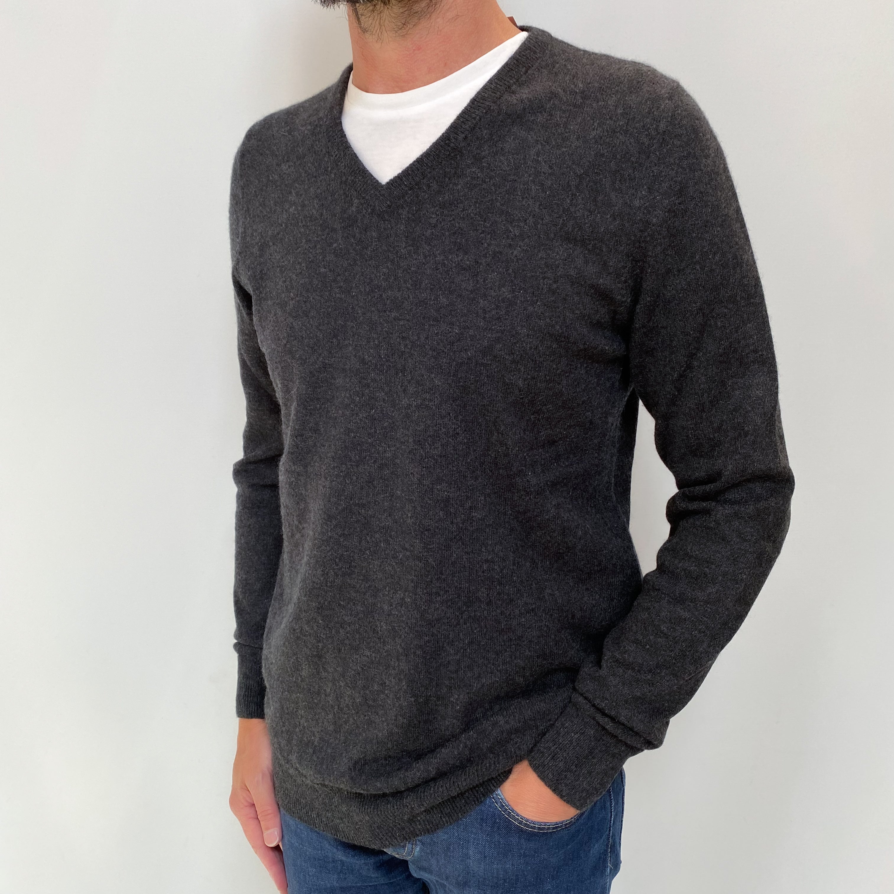 Men's Charcoal Grey Cashmere V Neck Jumper Small