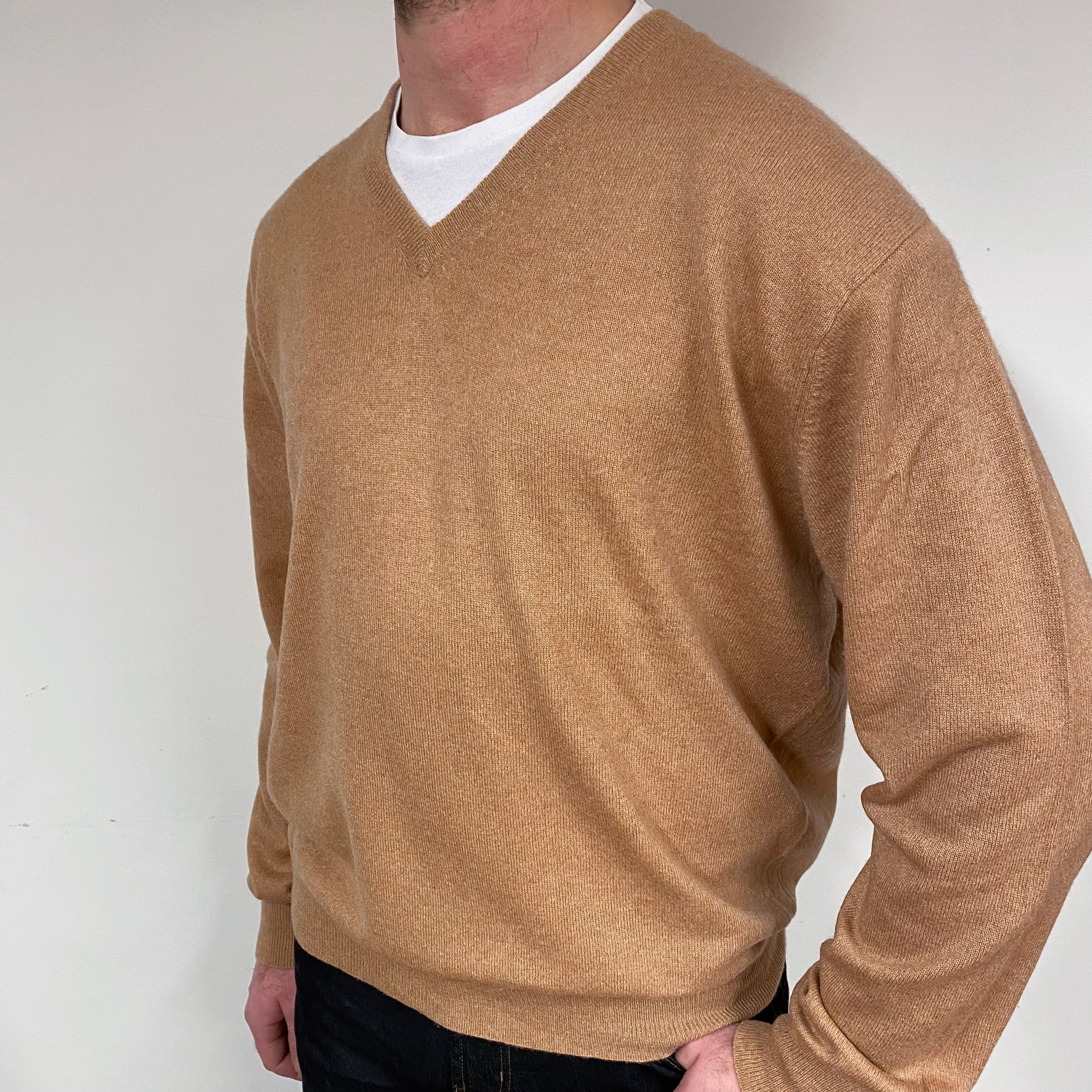 Men's Butterscotch Brown Cashmere V-Neck Jumper Extra Extra Large