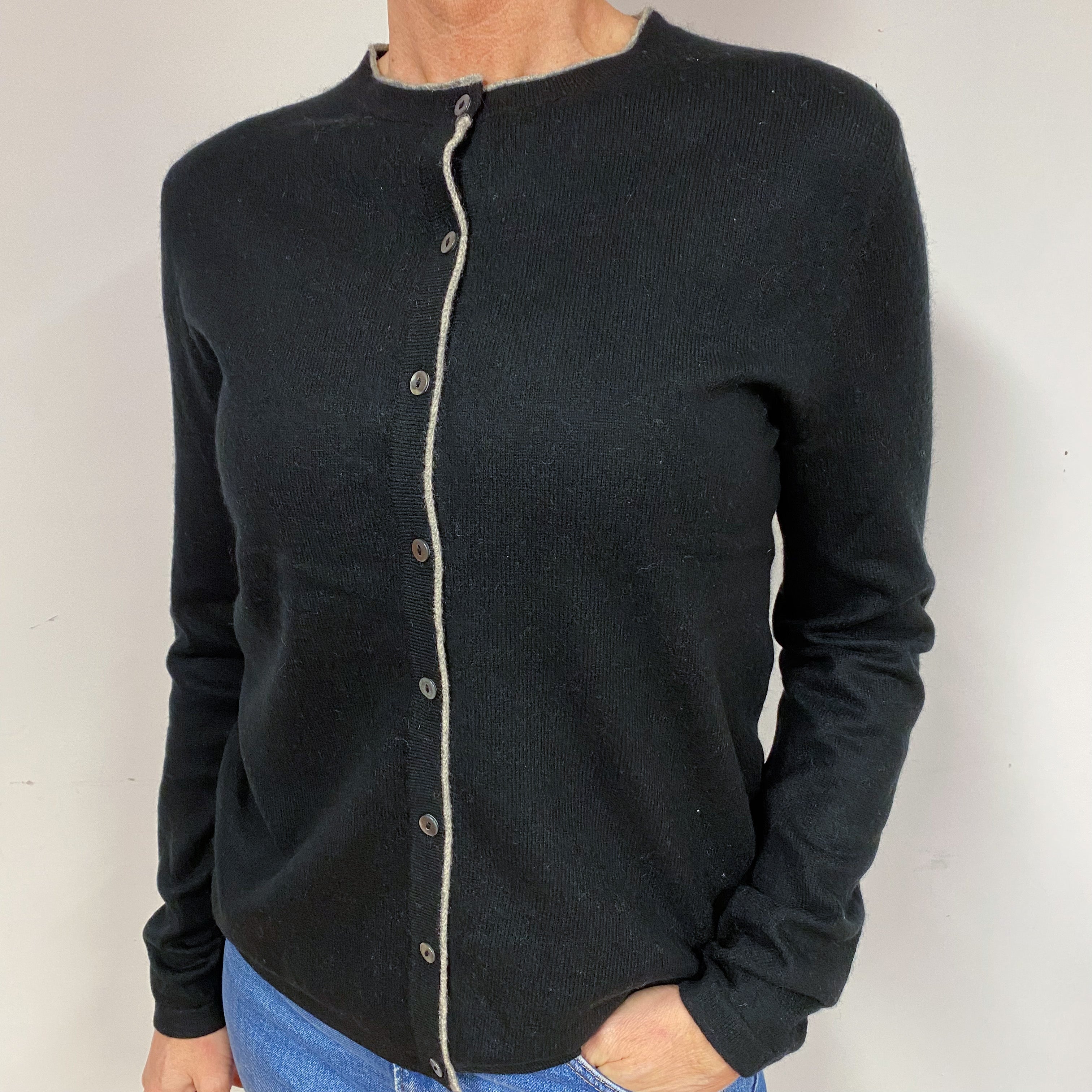 Black Cashmere Crew Neck Cardigan Medium