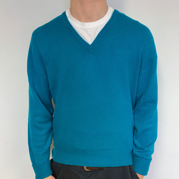 Turquoise hot sale sweater mens