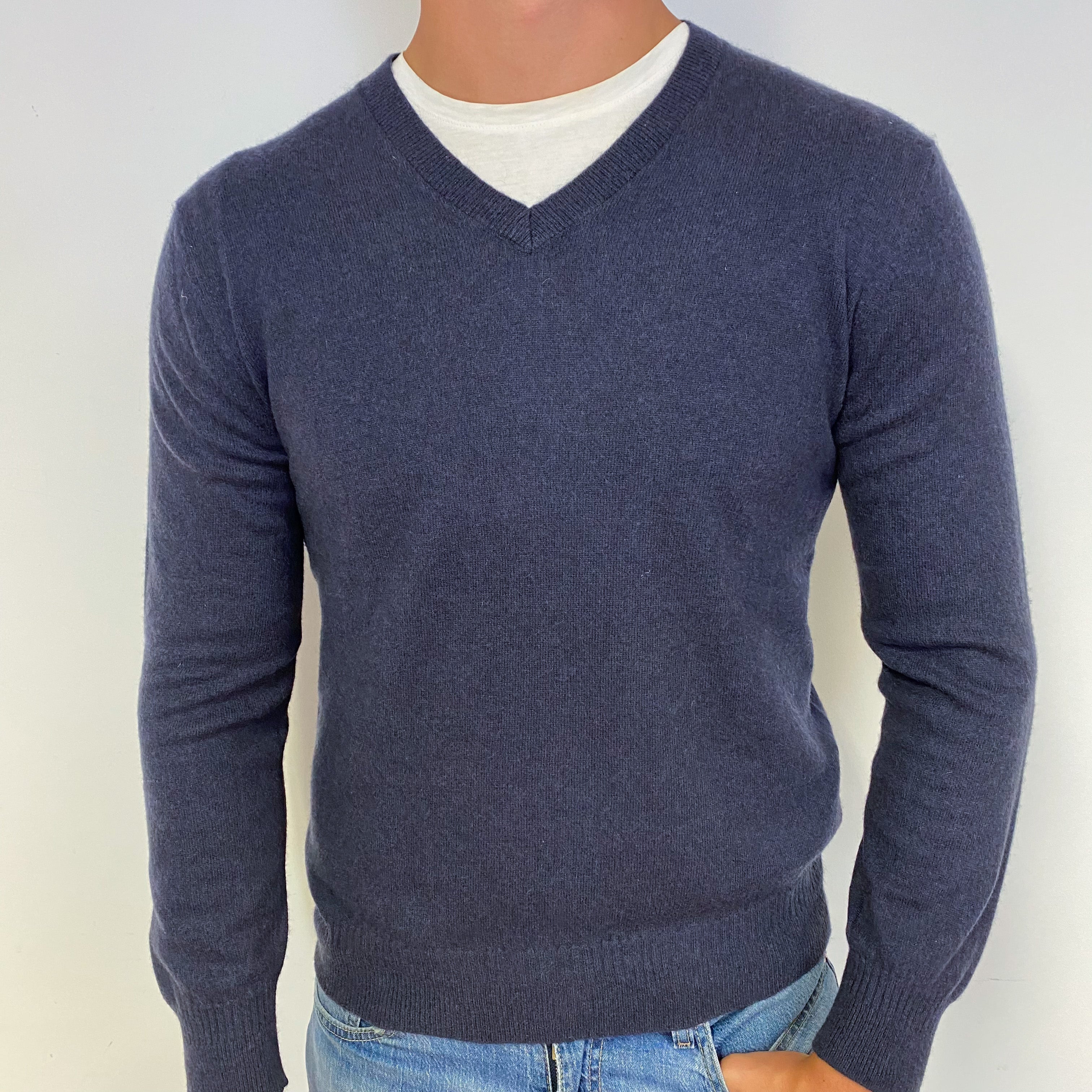 Navy Blue Men's Cashmere V-Neck Jumper Slim