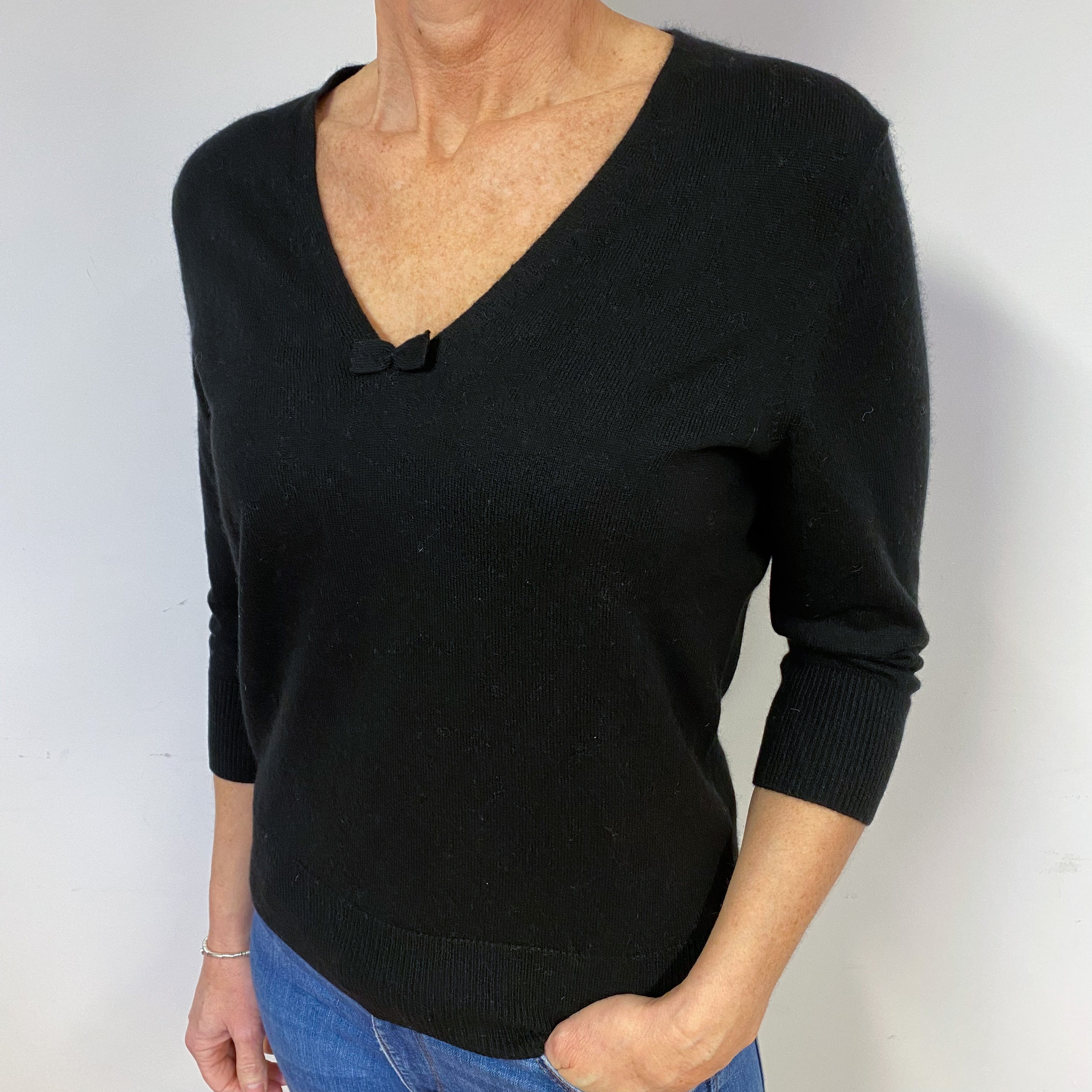 Black 3/4 Sleeve Cashmere V-Neck Jumper Medium