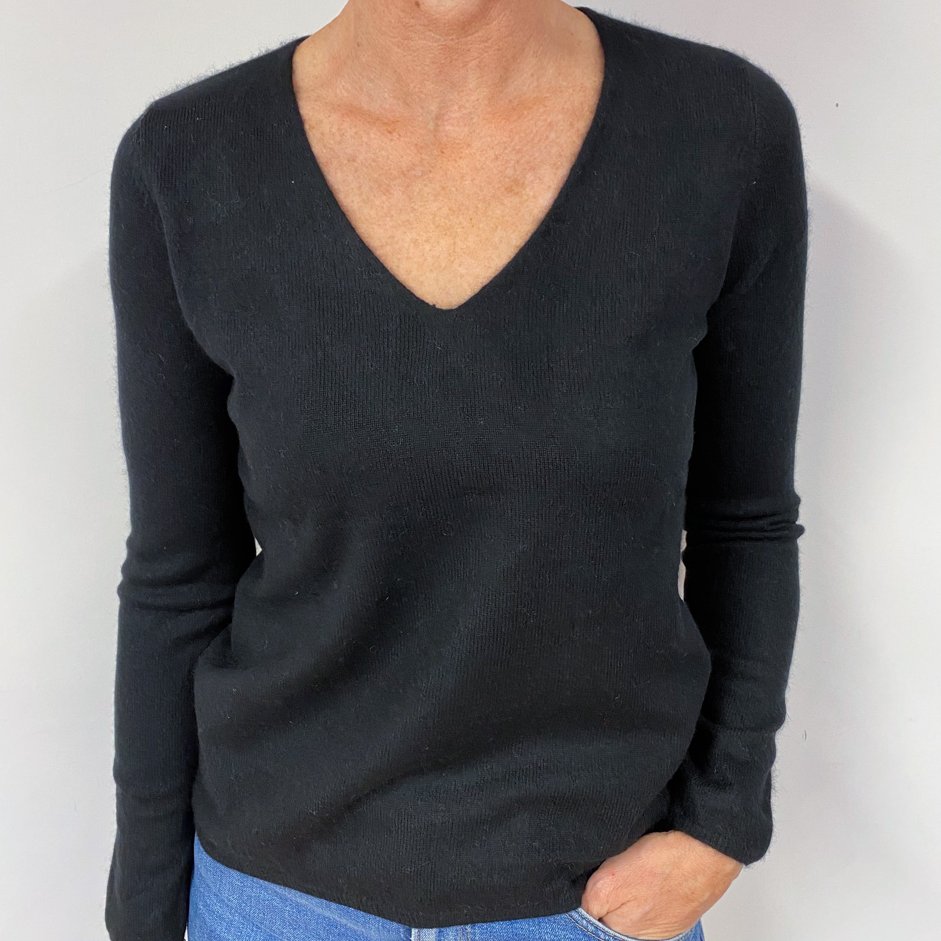 Black Cashmere V-Neck Jumper Medium