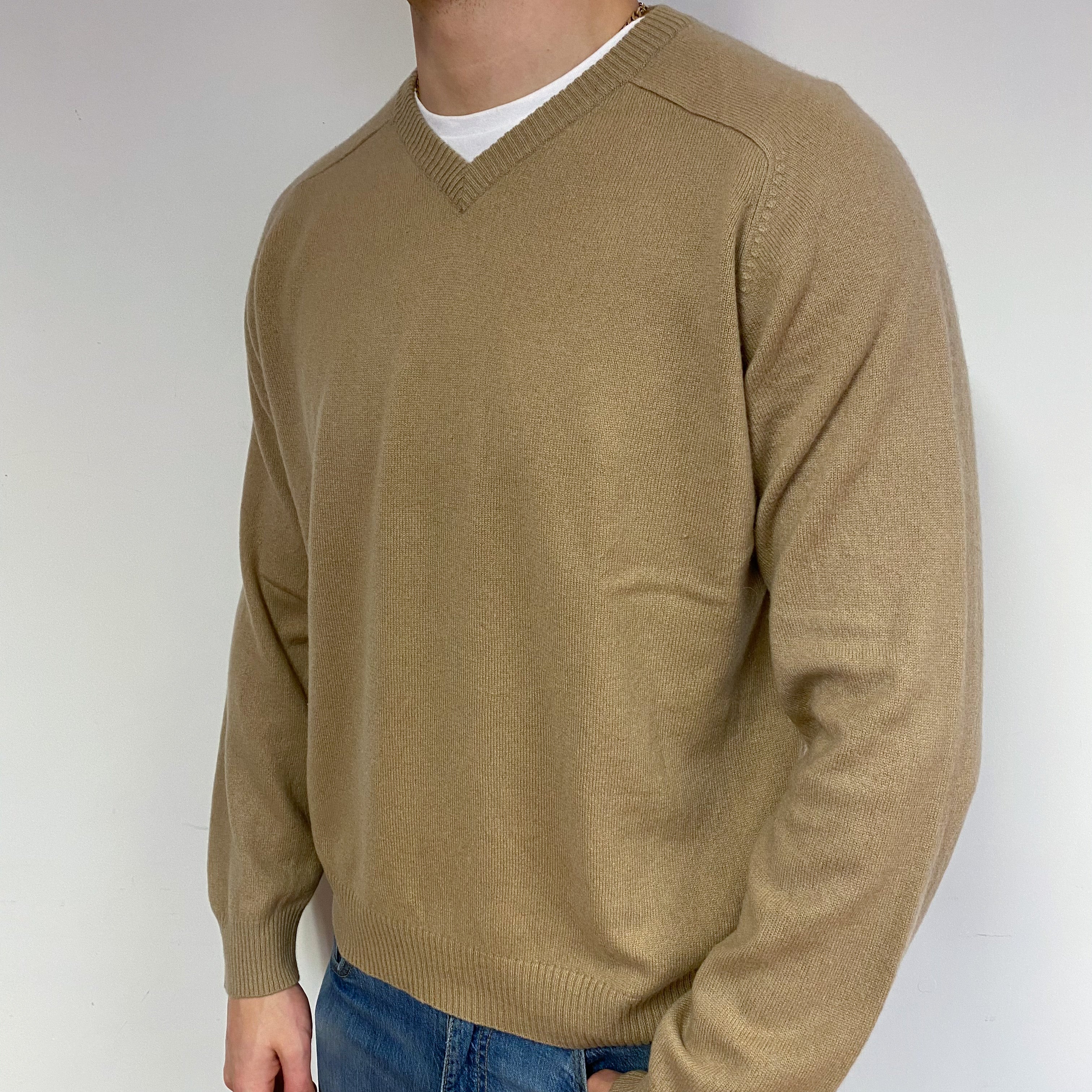 Men's Caramel Cashmere V-Neck Jumper XL