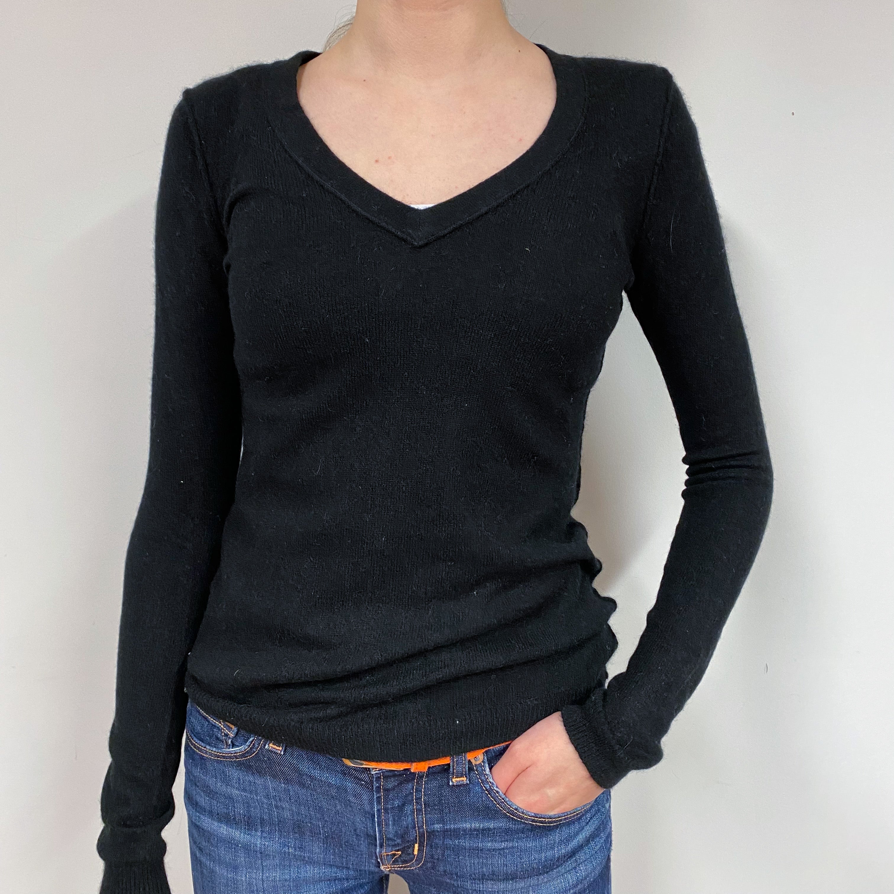 Black Cashmere V-Neck Jumper Extra Small