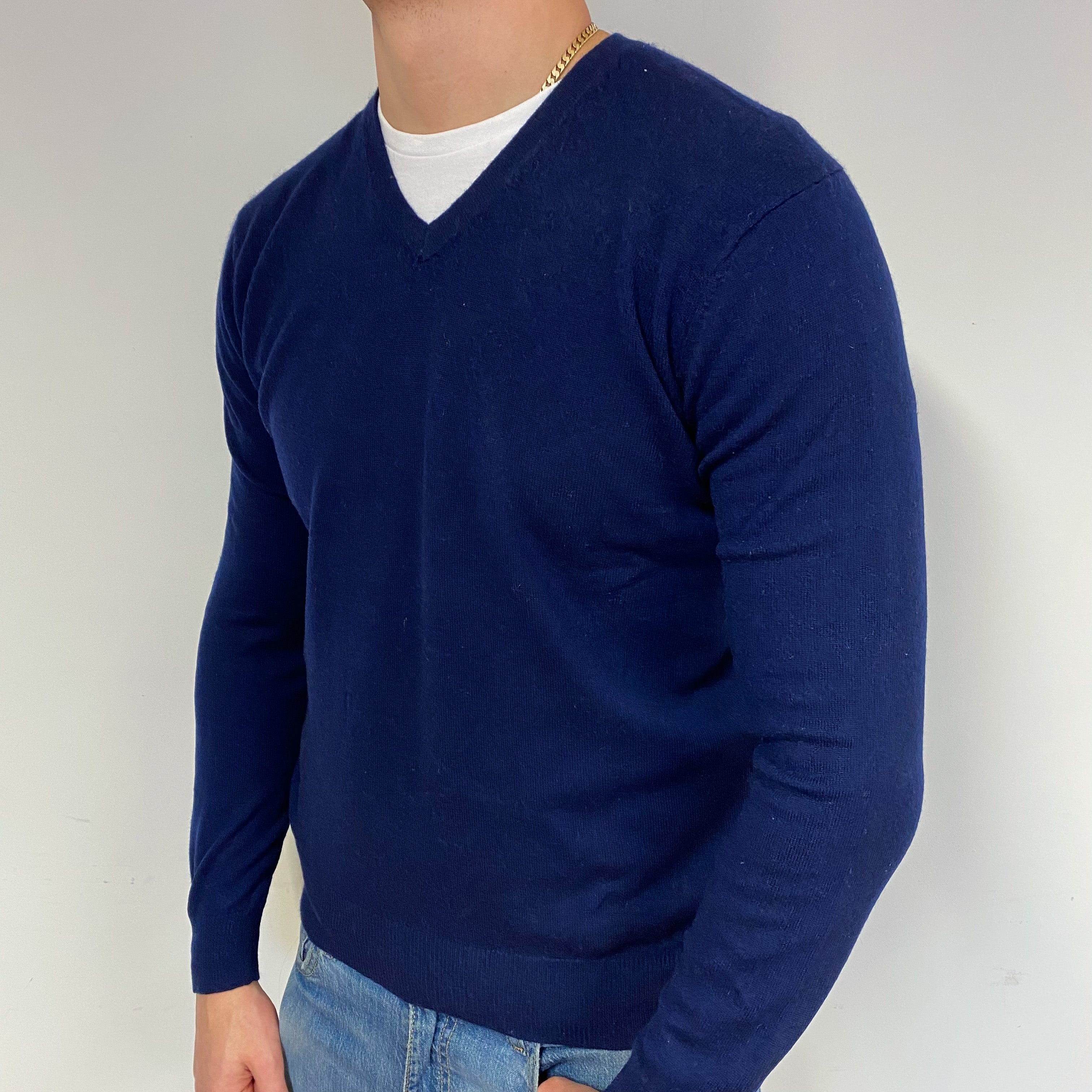 Men's French Navy Cashmere V-Neck Jumper XL