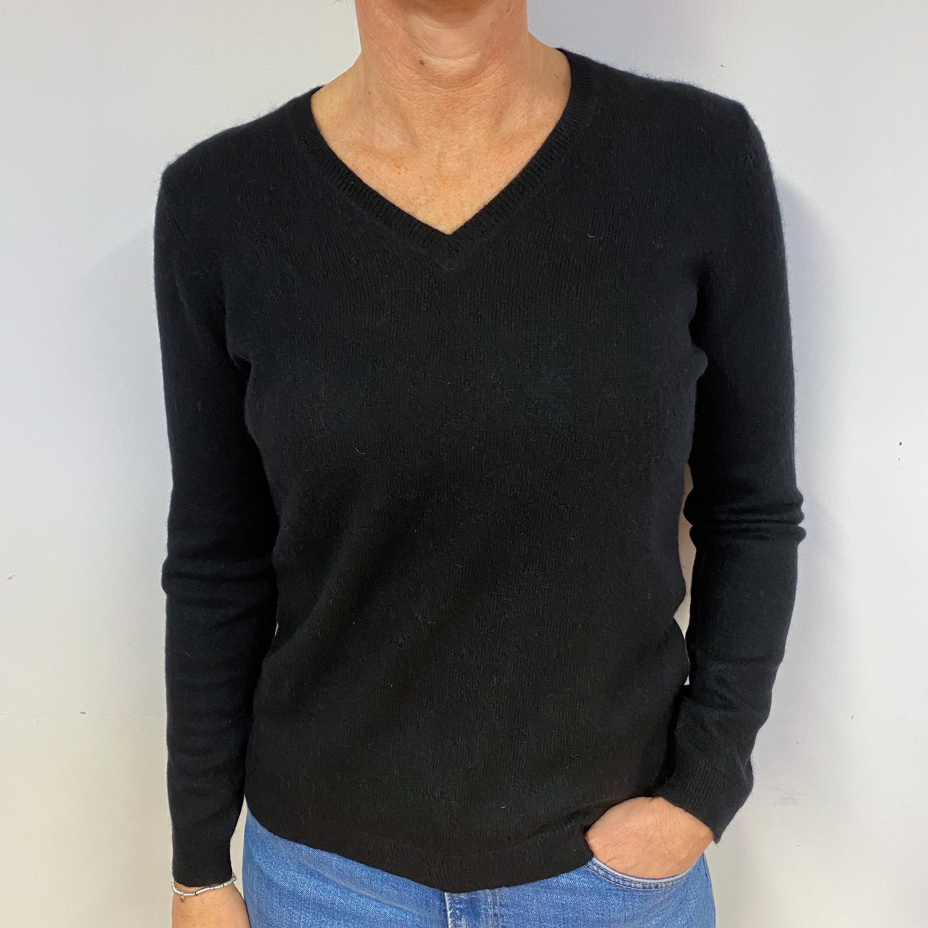 Black Cashmere V-Neck Jumper Medium