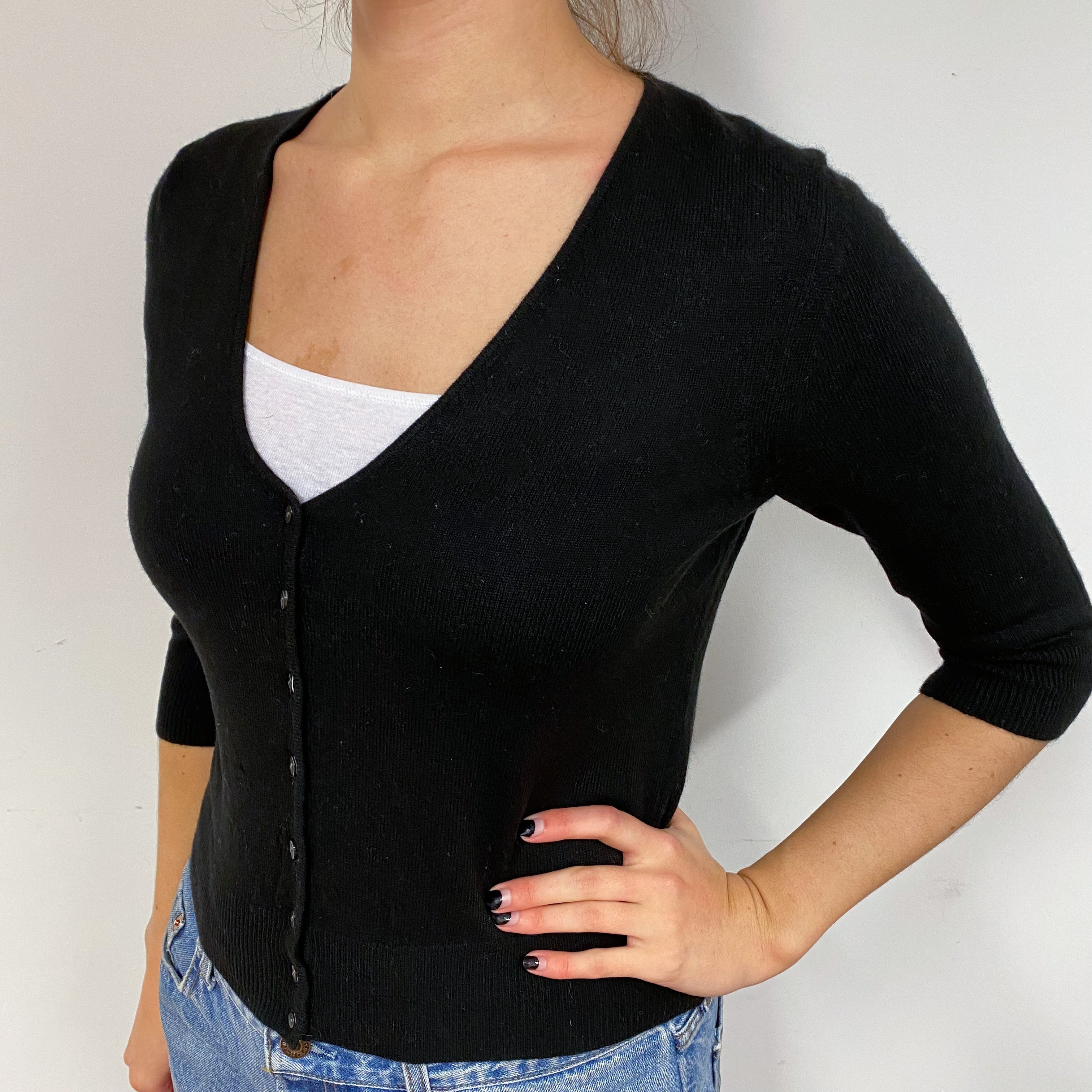 Black Cropped Cashmere V-Neck Cardigan Small