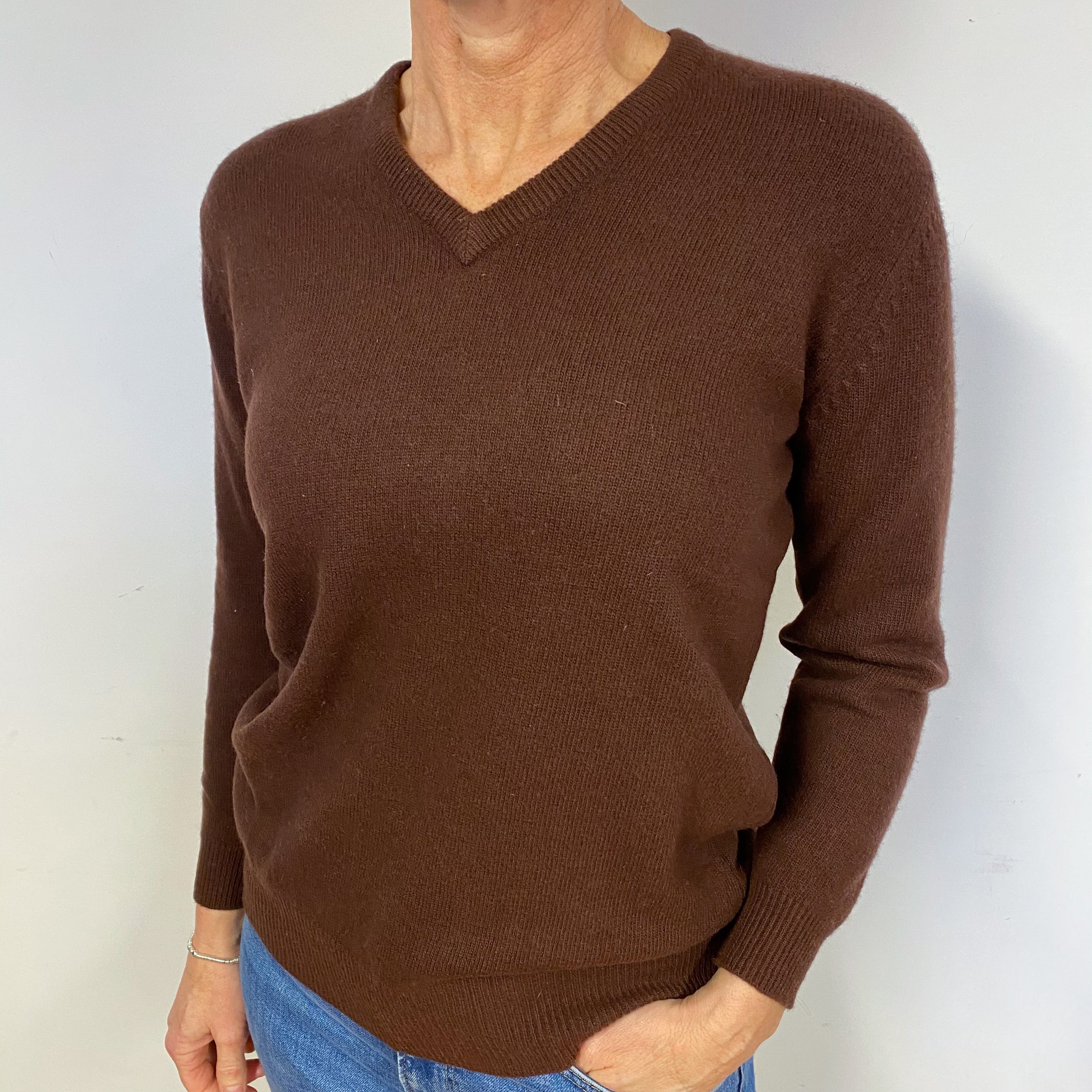 Vintage Mahogany Brown Cashmere V-Neck Jumper Medium