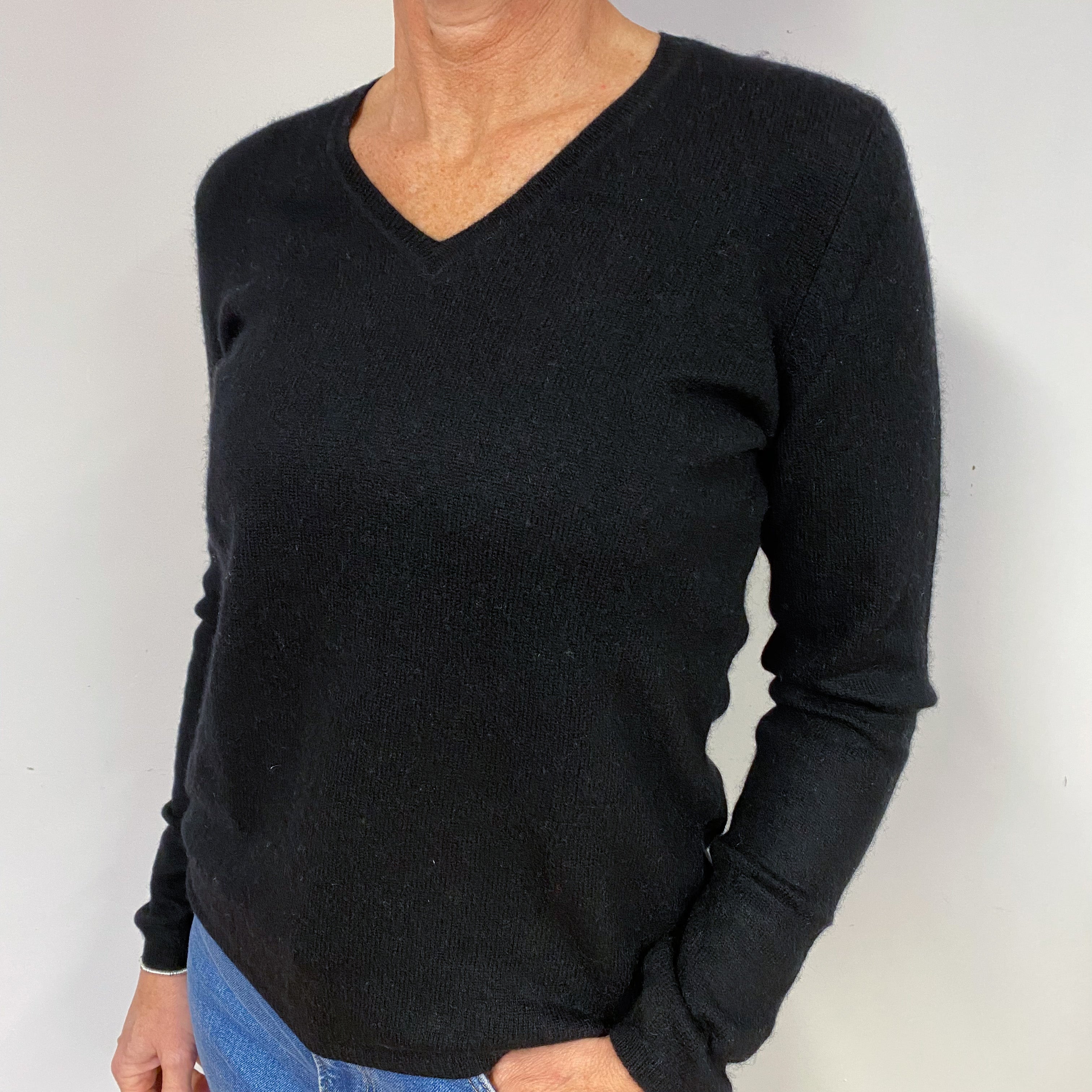 Black Cashmere V-Neck Jumper Medium