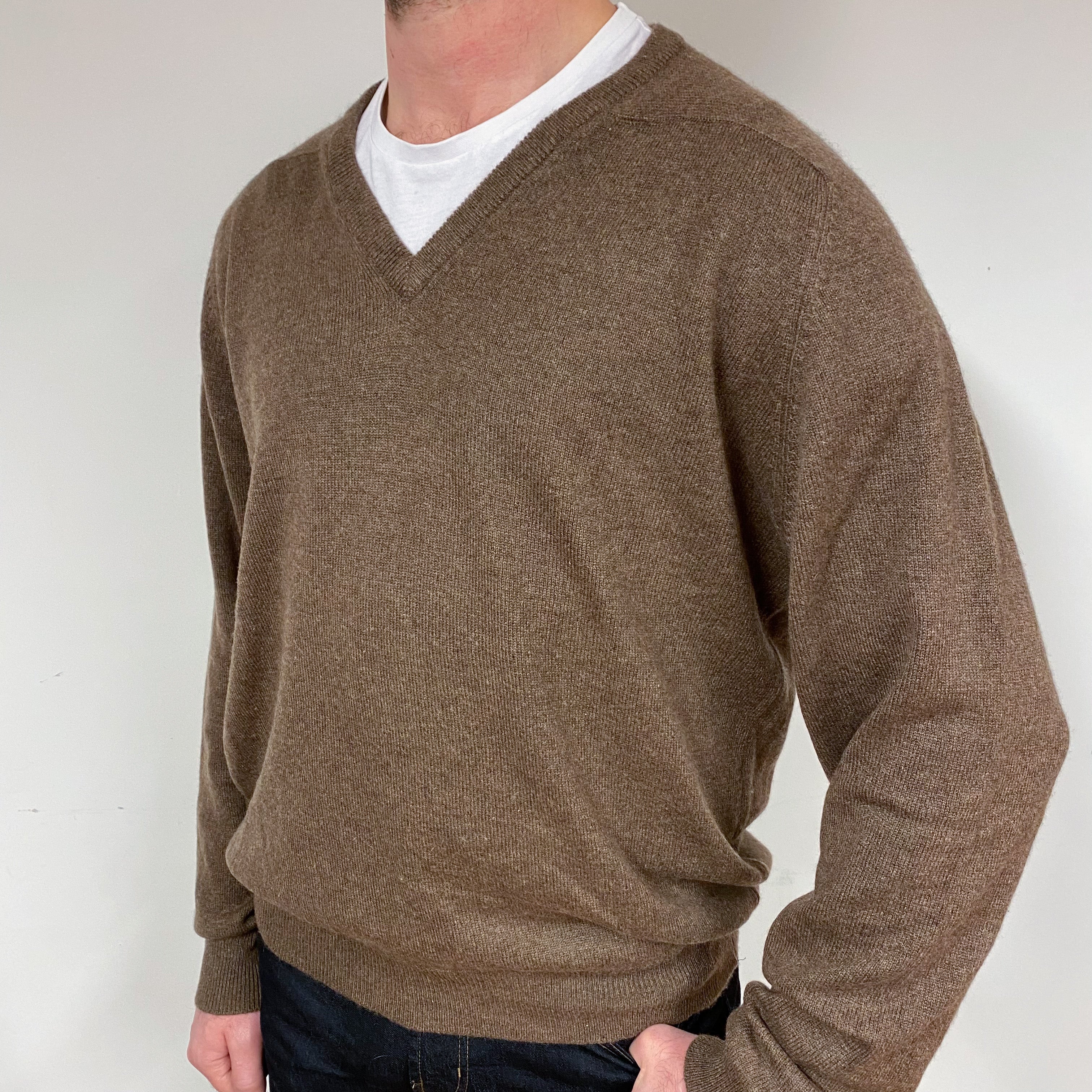 Men's Mole Brown Cashmere V-Neck Jumper XXLarge