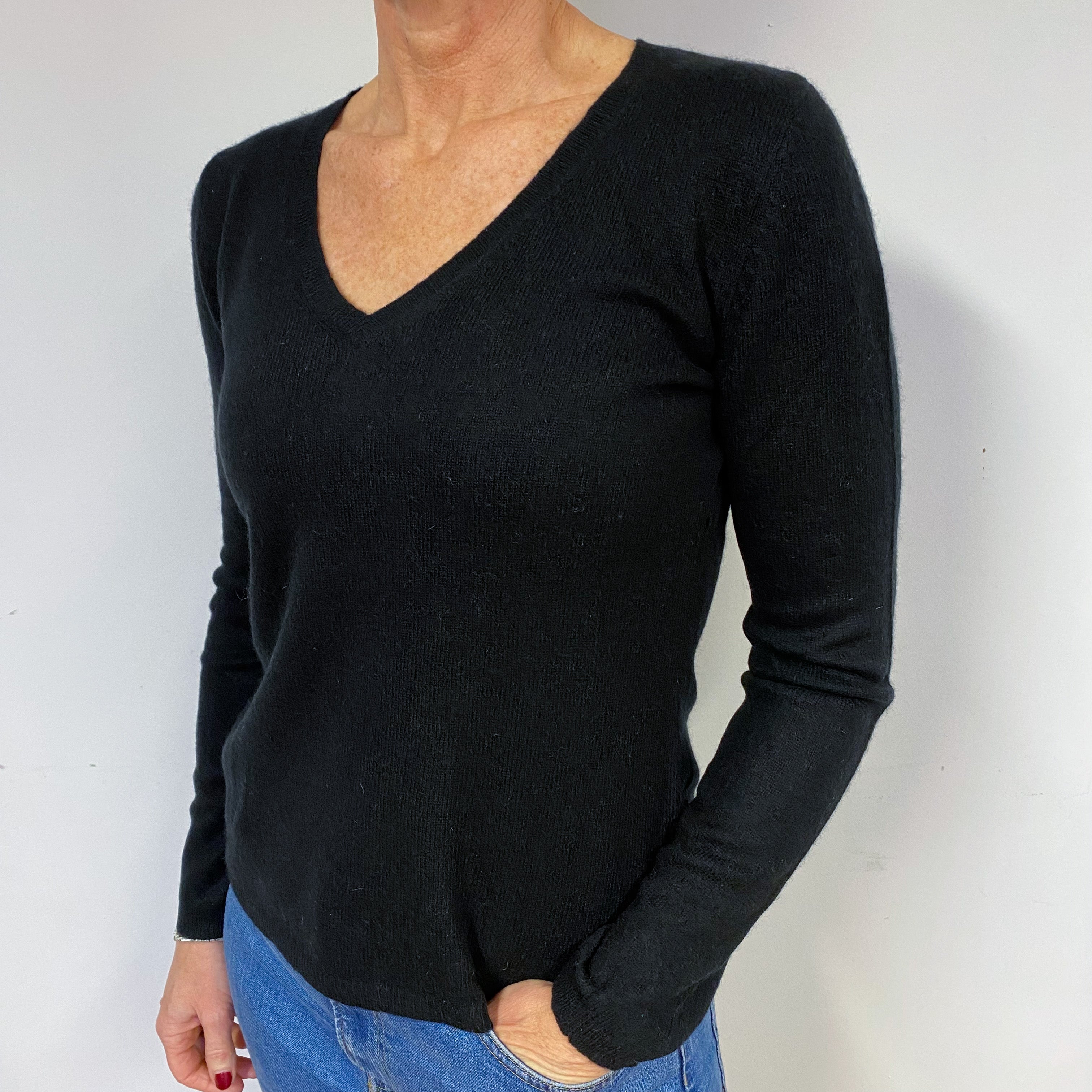 Black Cashmere V-Neck Jumper Medium