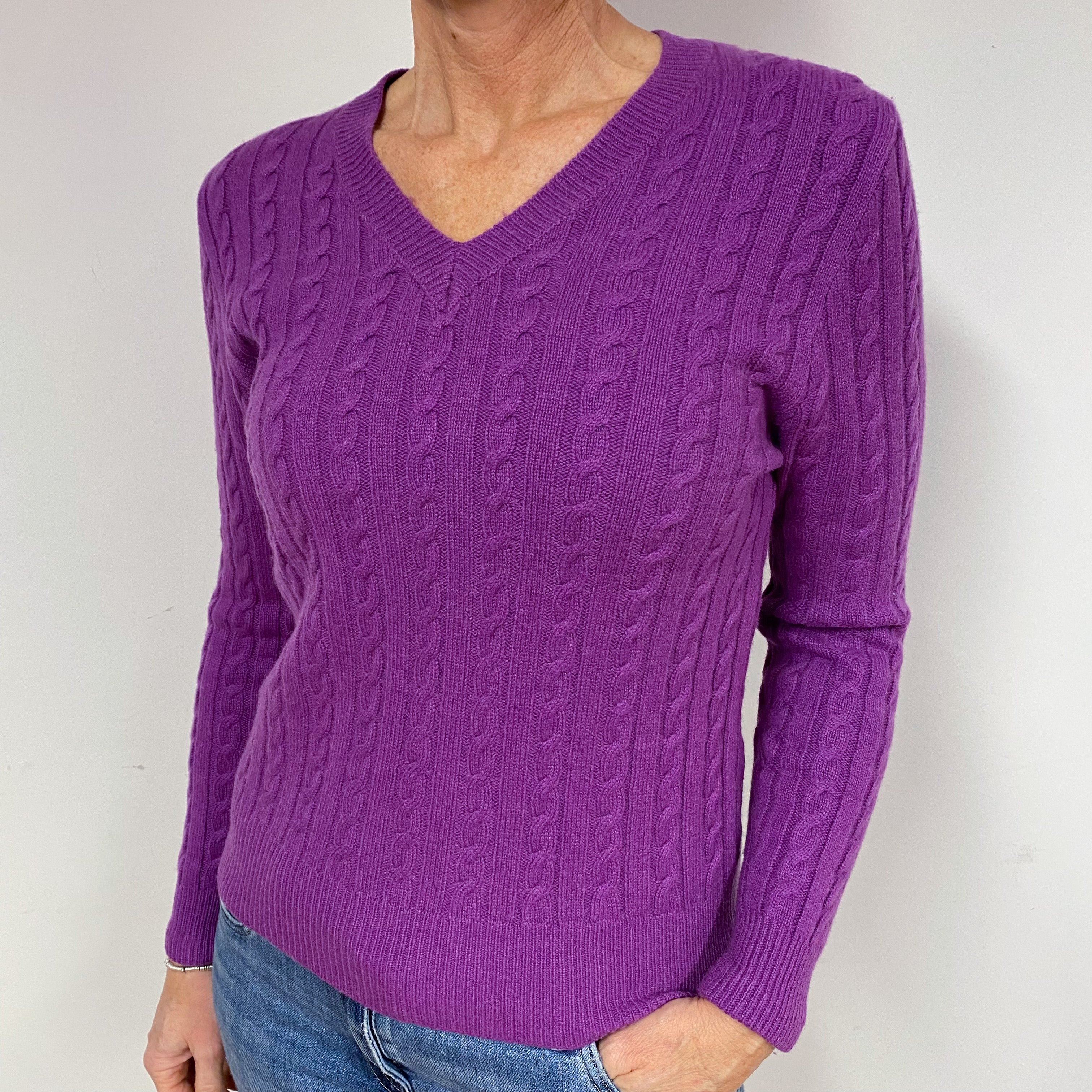 Viola Purple Cable Cashmere V-Neck Jumper Medium