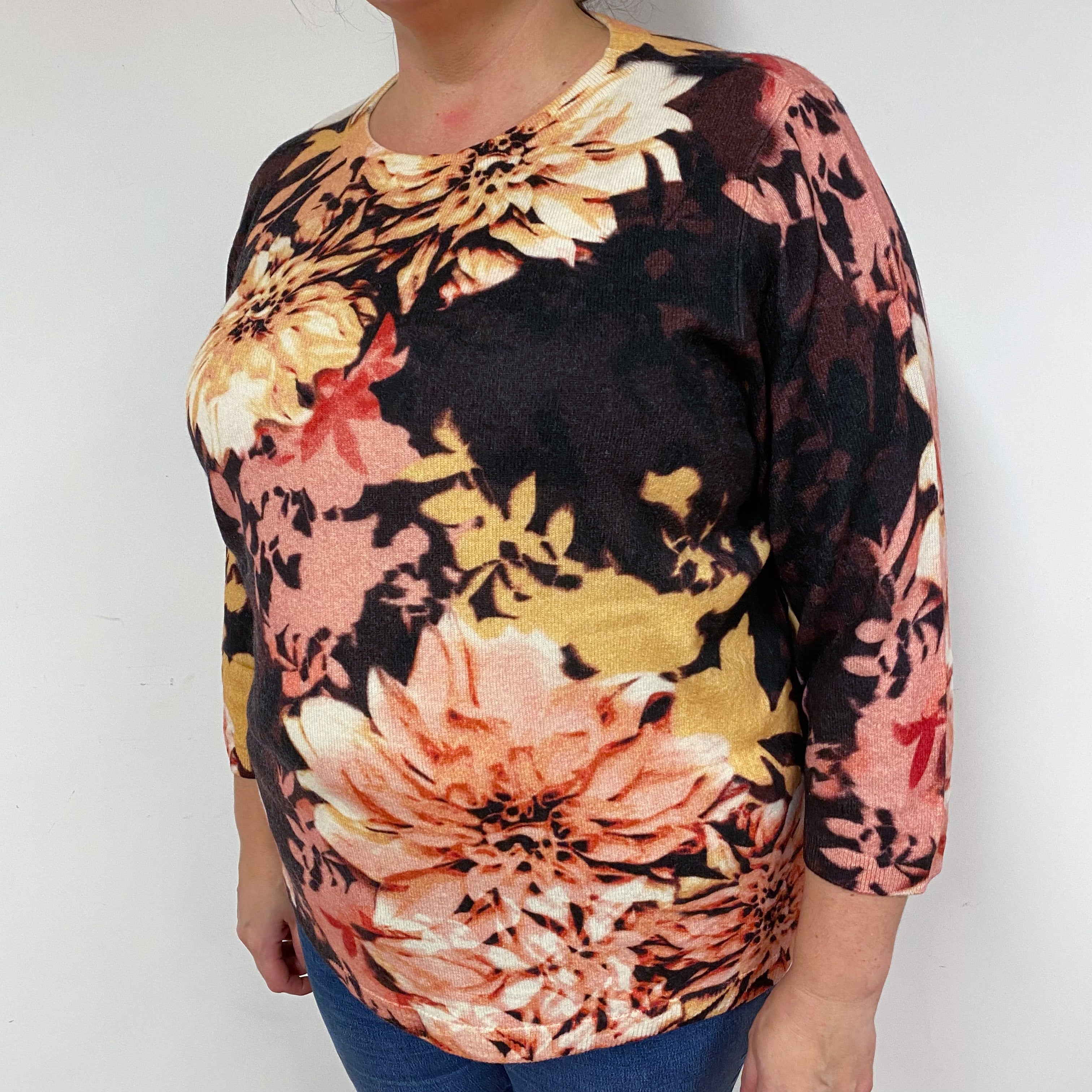 Brown and Peach Floral Cashmere Crew Neck Jumper XXXLarge