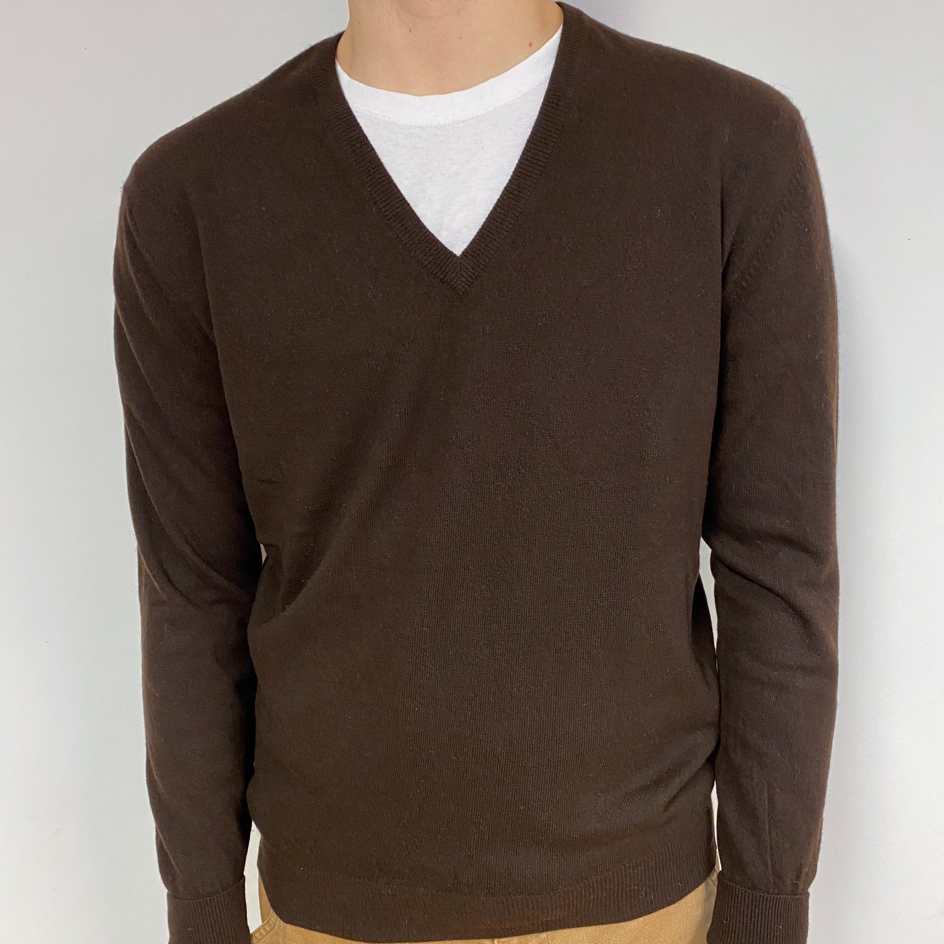 Vintage Scottish Chocolate Brown Men's Cashmere V-Neck Jumper Large