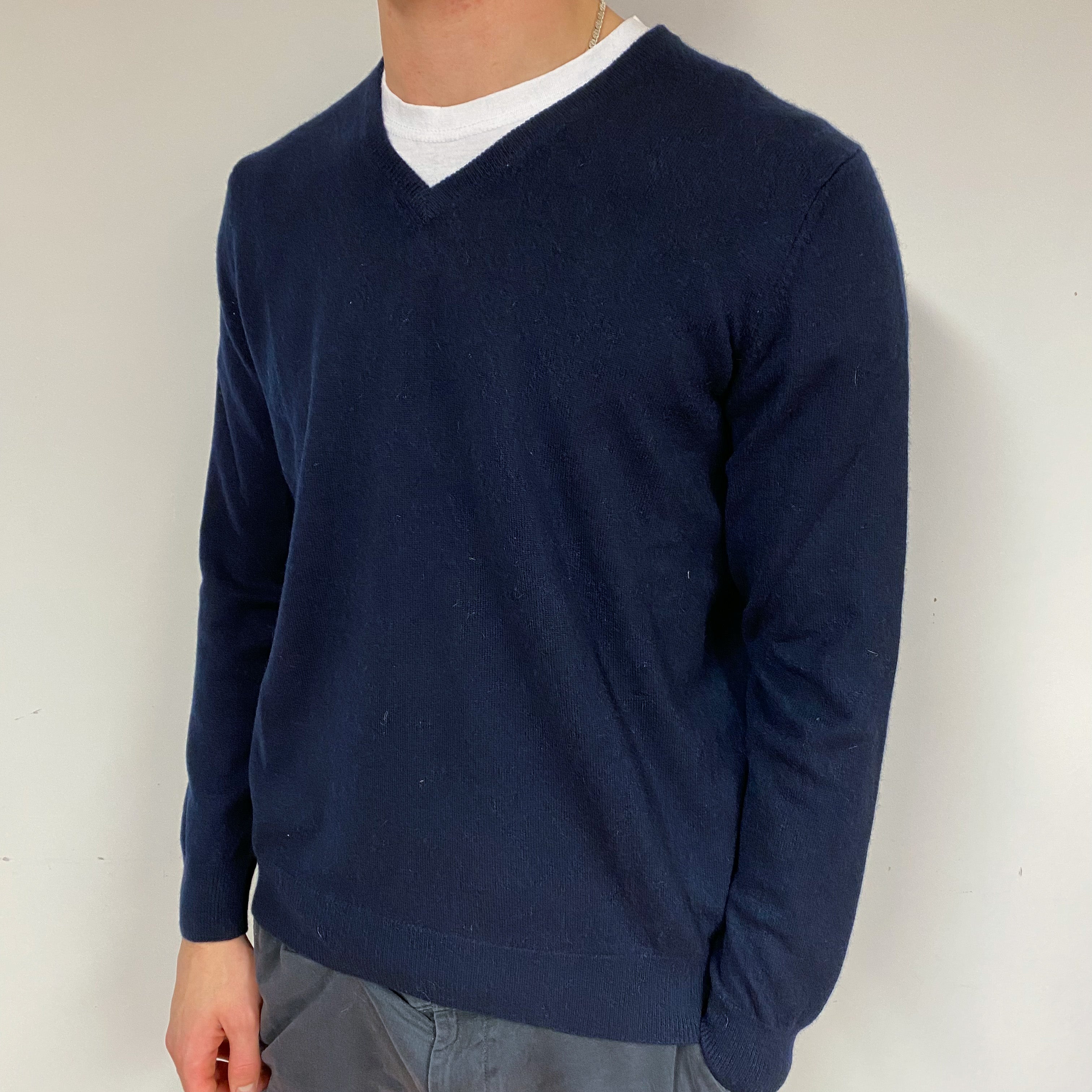 Men's Navy Blue Cashmere V-Neck Jumper Large