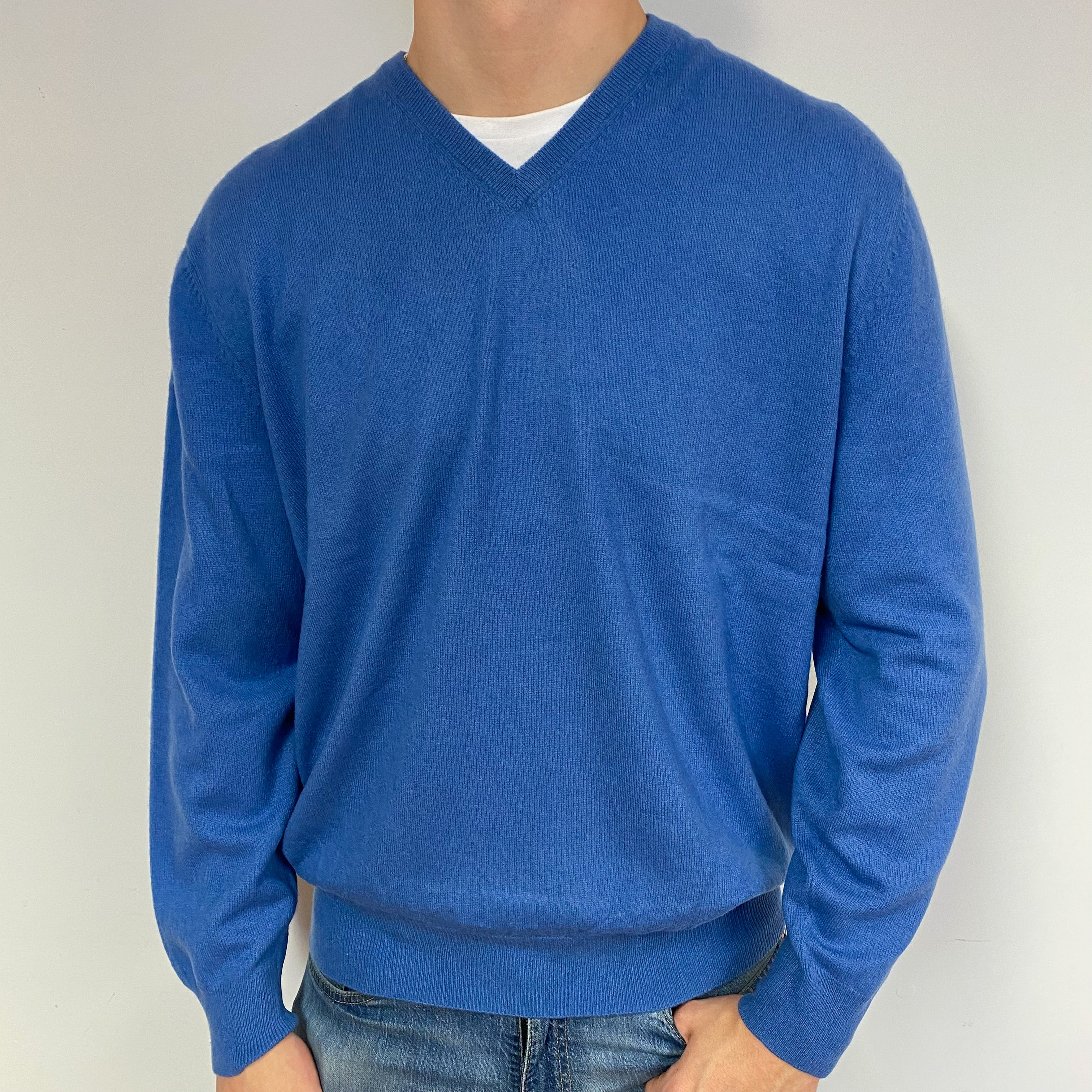 Men's Cornflower Blue Cashmere V-Neck Jumper XL