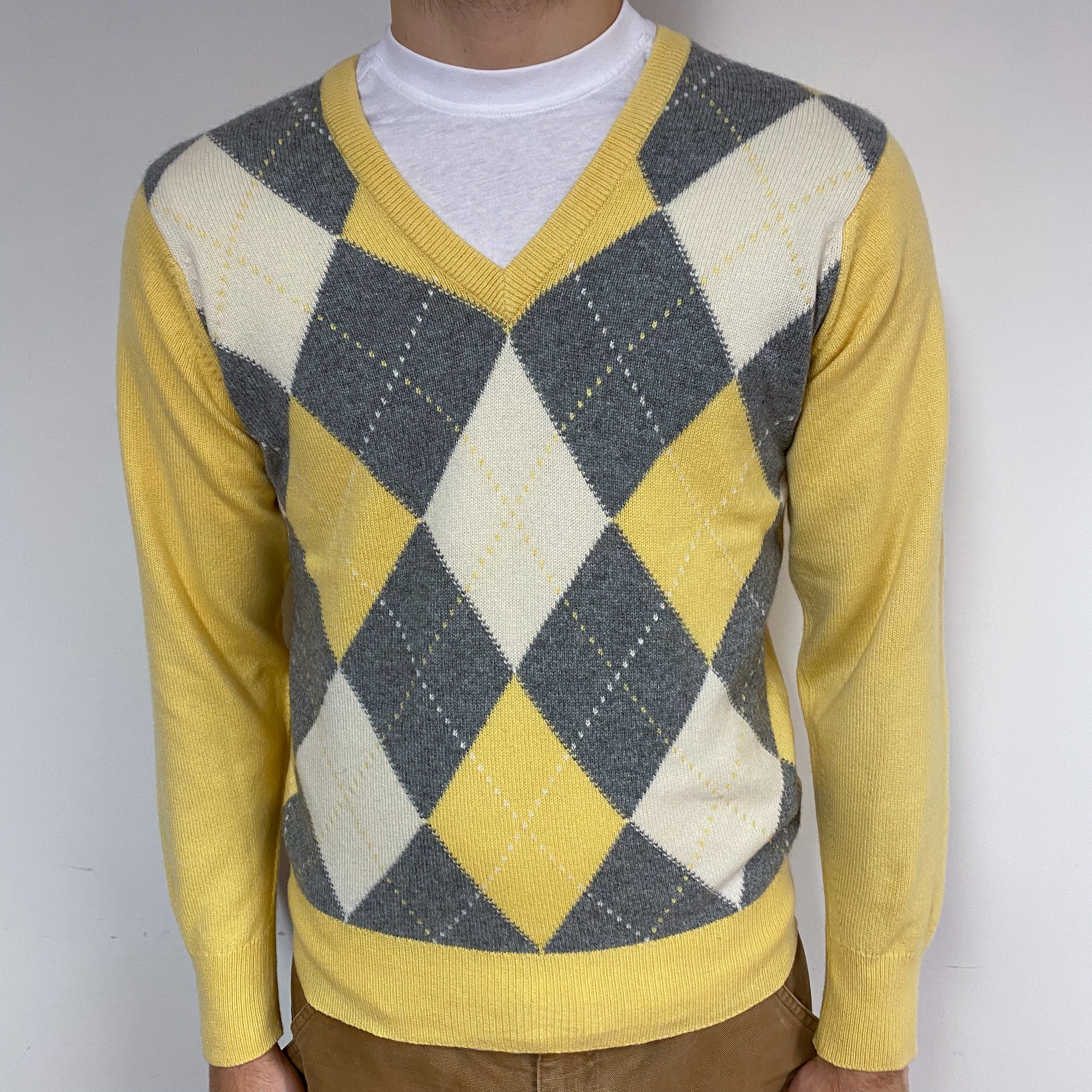 Men's Yellow Diamond Cashmere V-Neck Jumper Medium