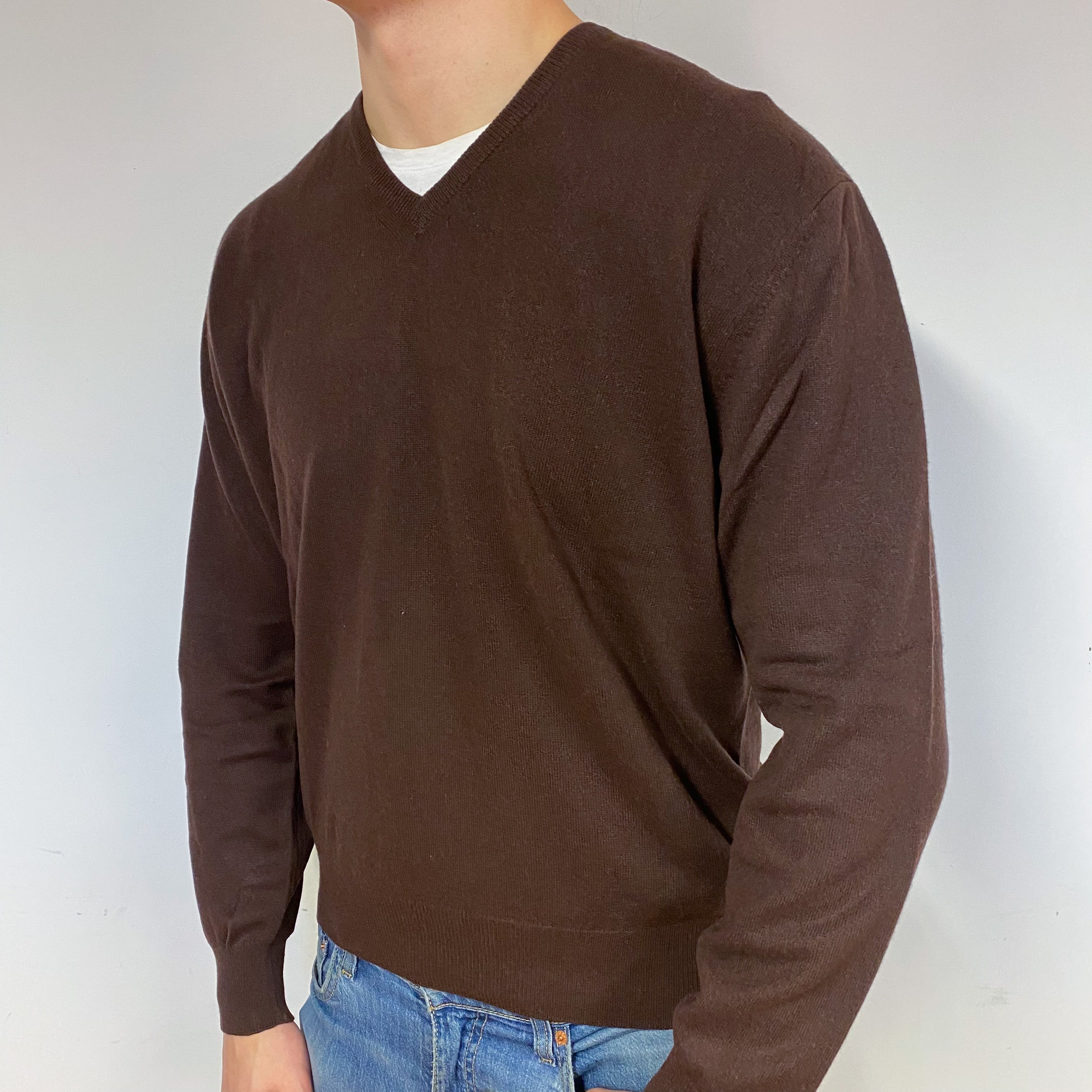 Men's Chocolate Brown Cashmere V-Neck Jumper Extra Large