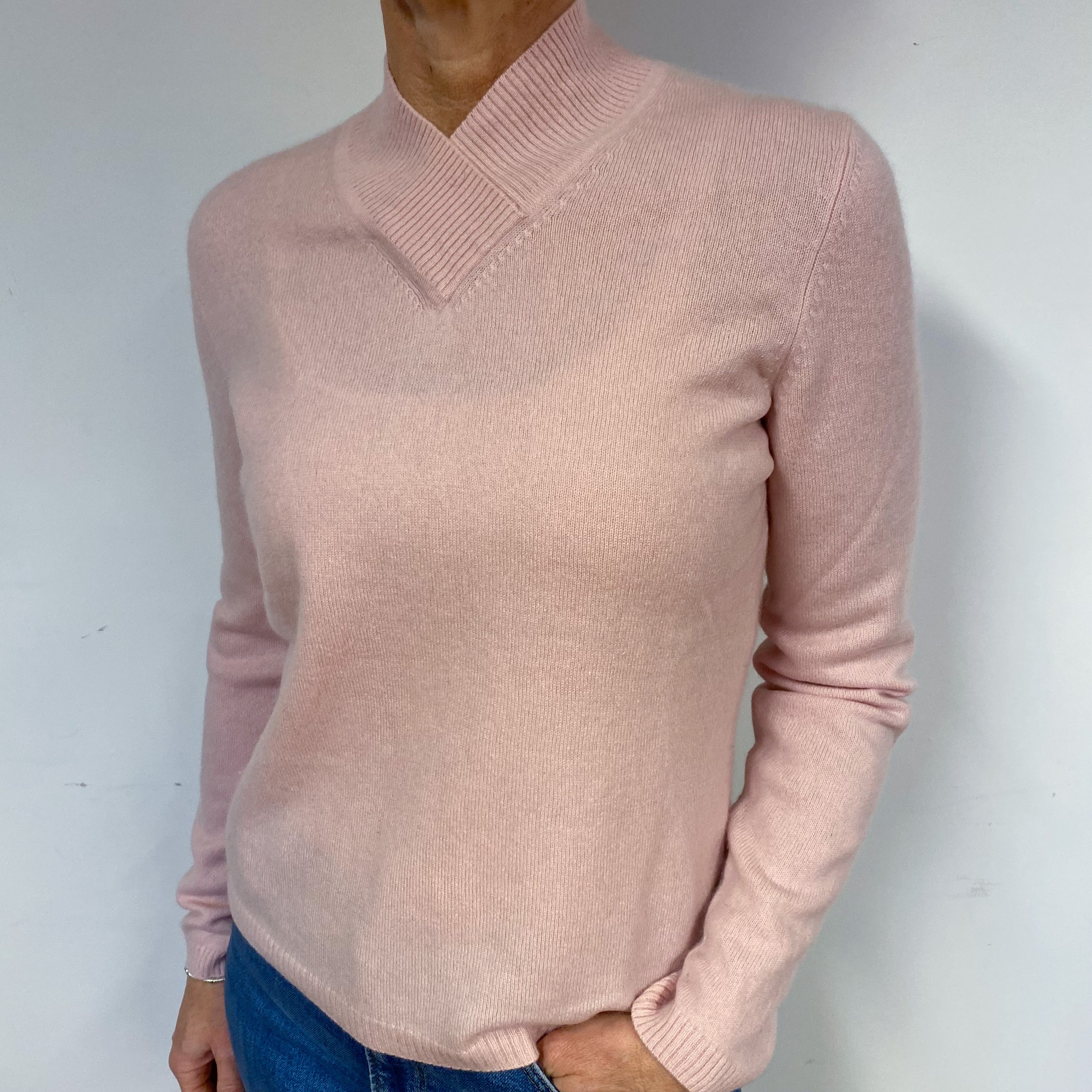 Shell Pink Cashmere V-Neck Jumper Medium