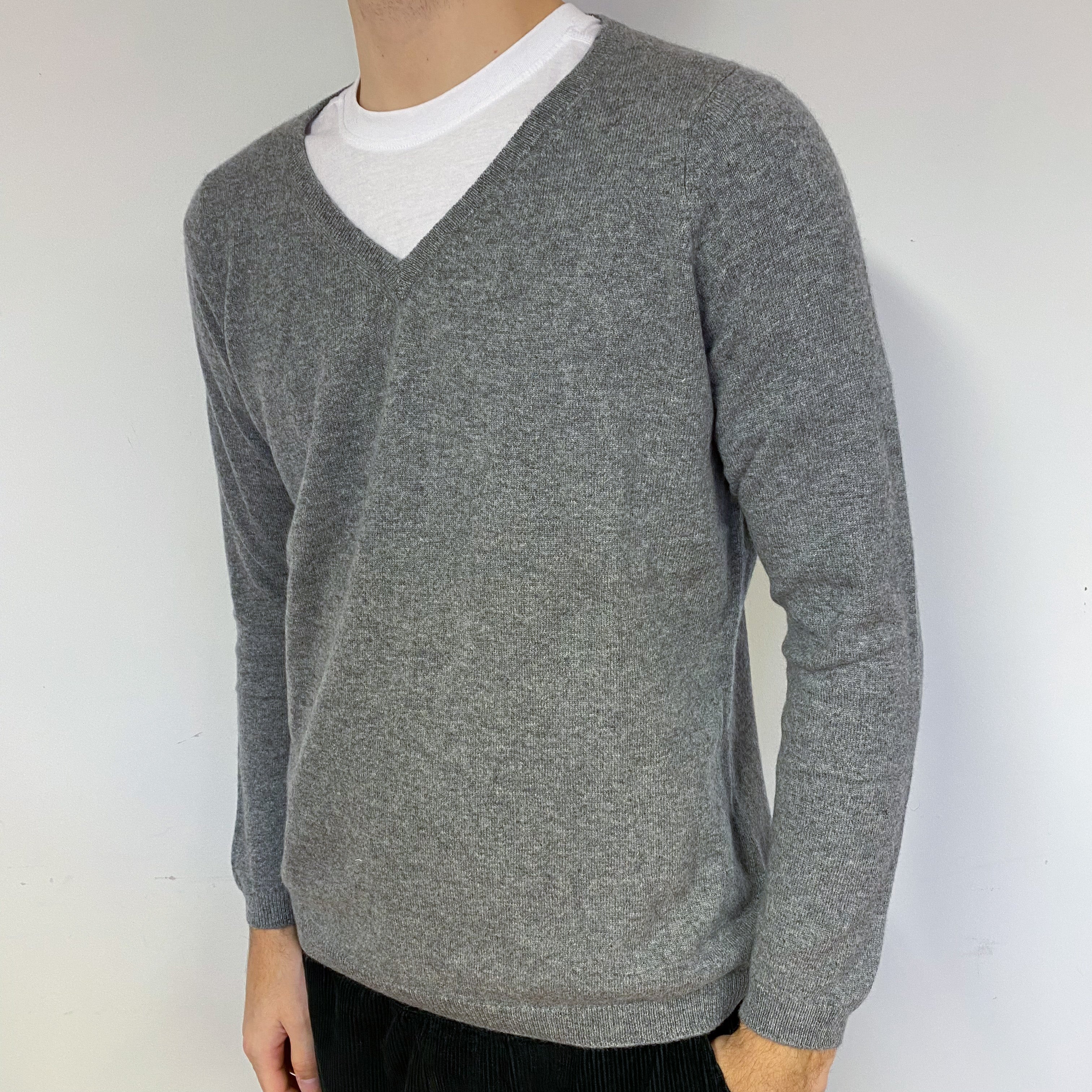 Men's Steel Grey Cashmere V-Neck Jumper Large