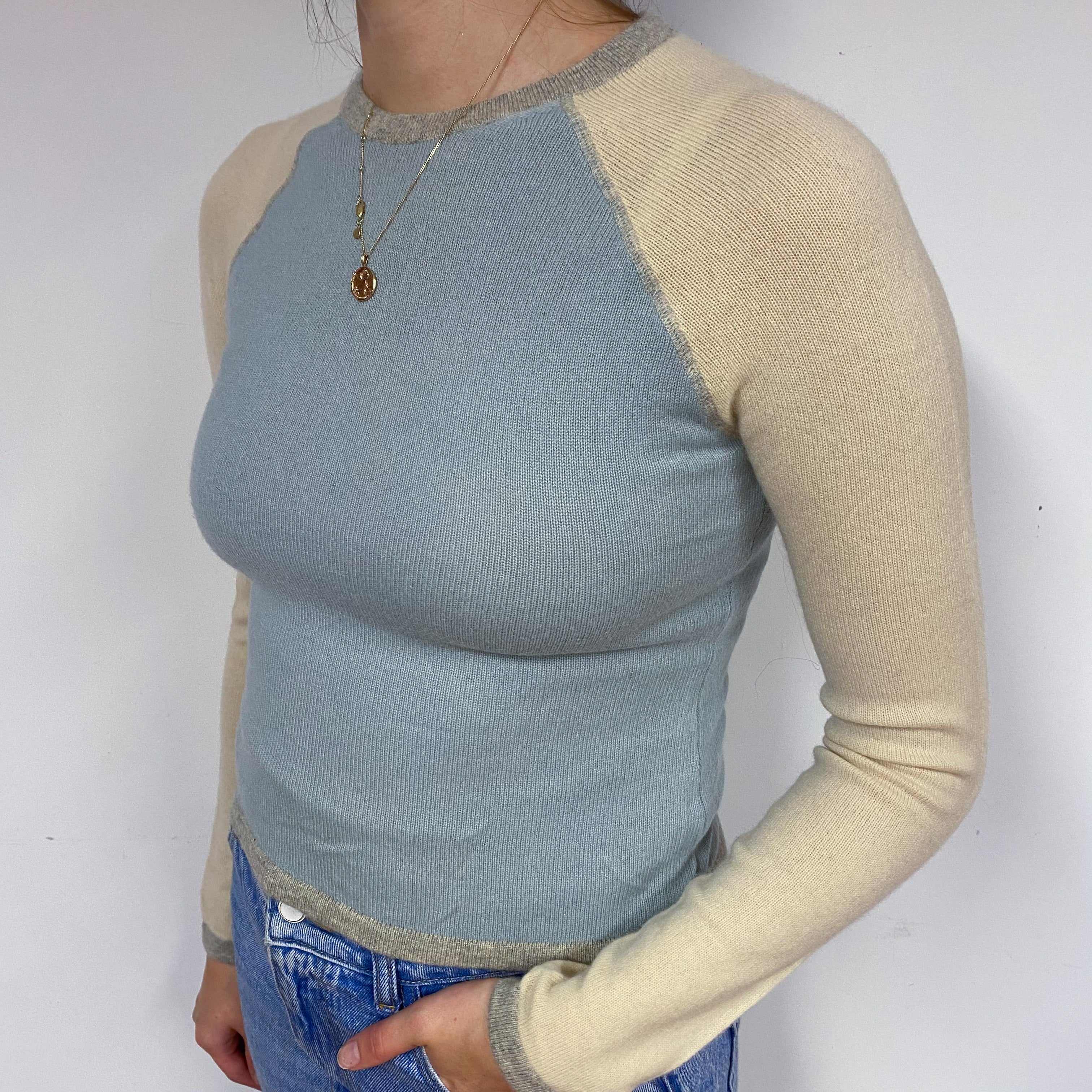 Blue and Cream Cropped Cashmere Crew Neck Jumper Small